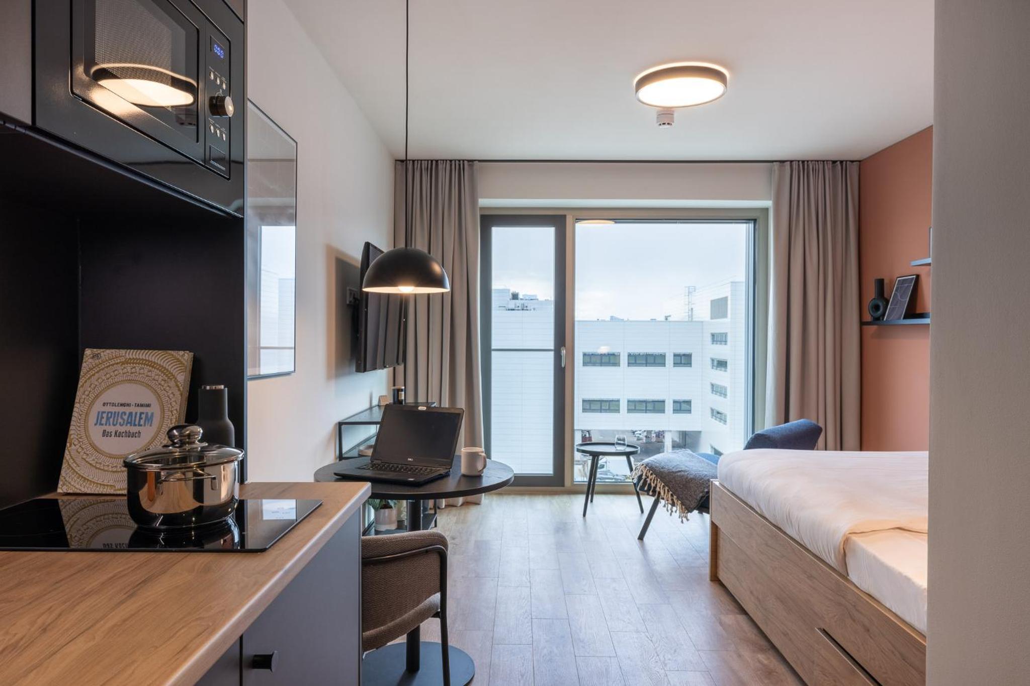 Superior Apartment with City View
