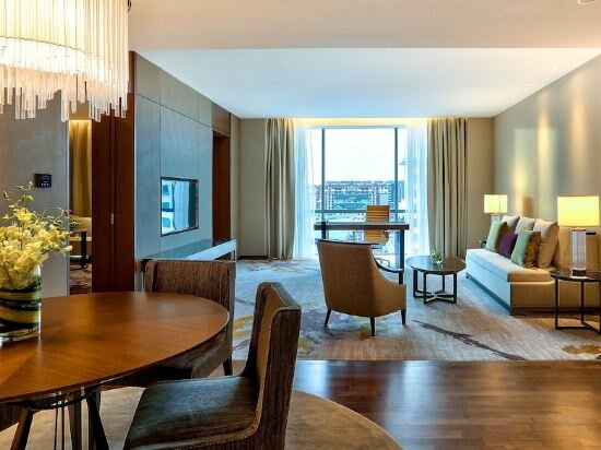 Executive Suite Non Smoking