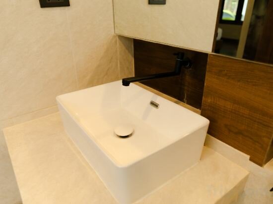 Deluxe Suite Double Bed Room