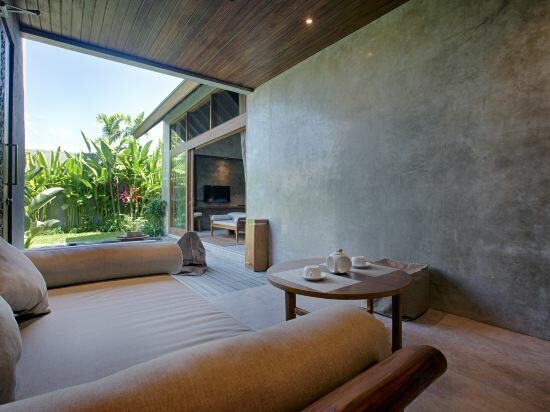 One Bedroom Villa With Pool