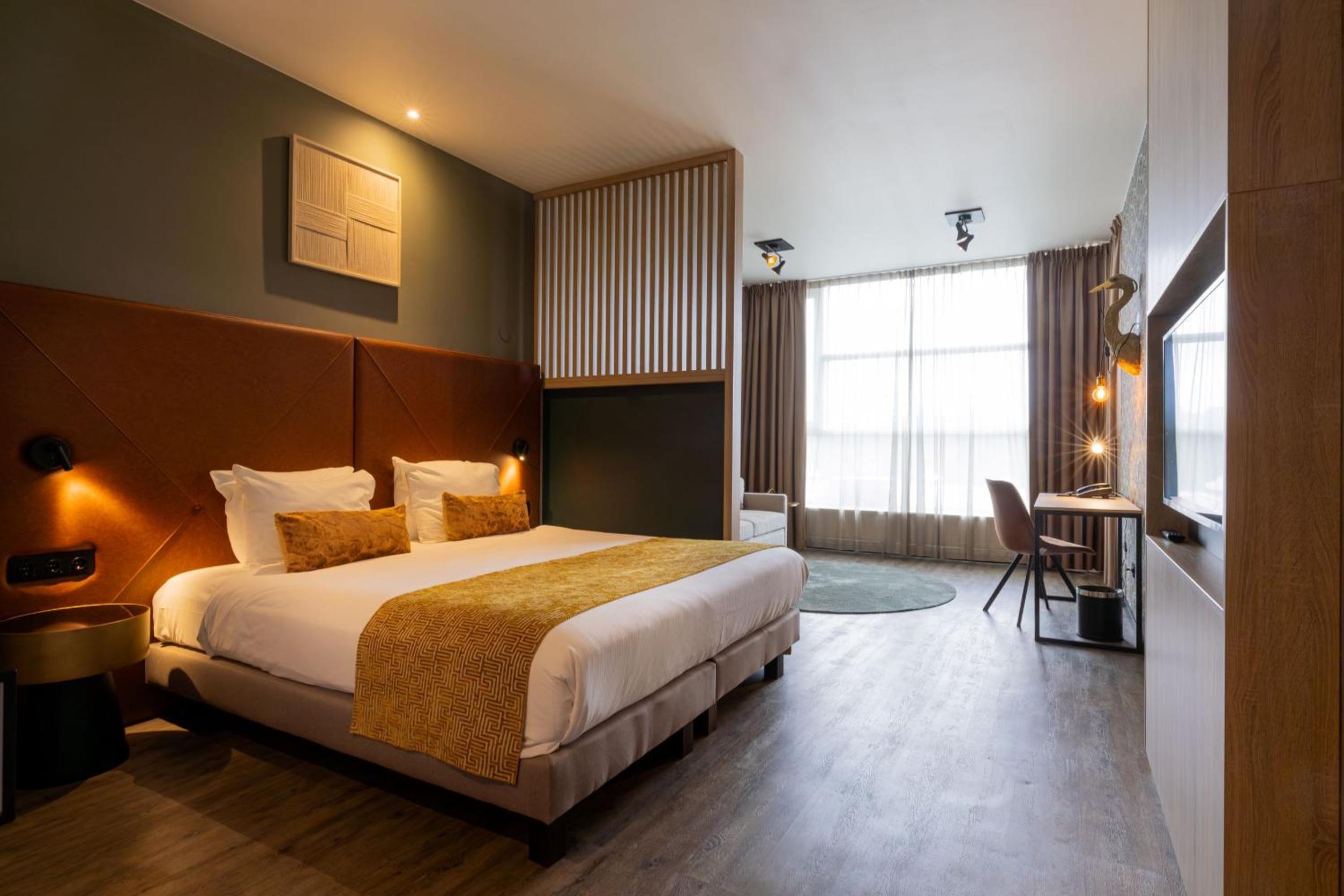 Deluxe Junior Suite