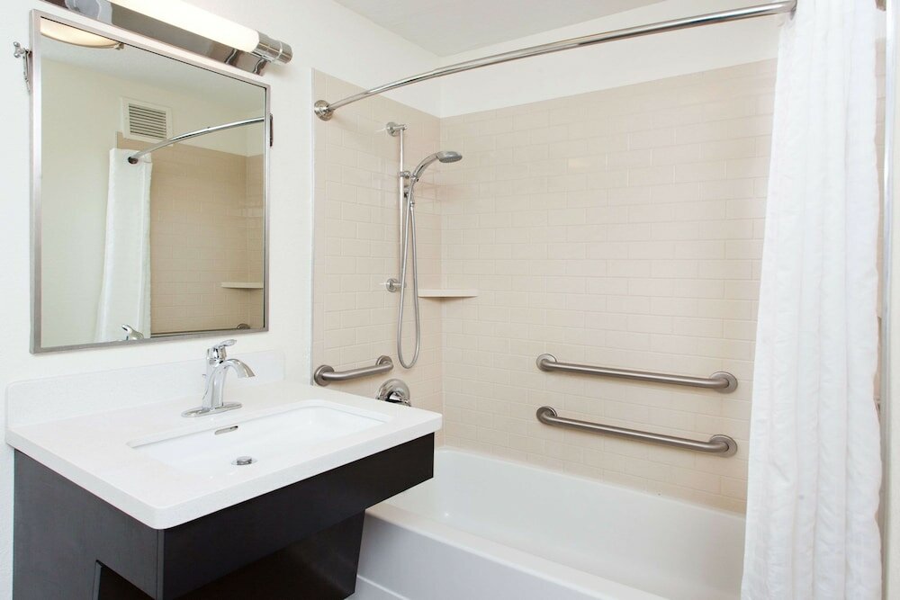 Suite, 2 Queen Beds