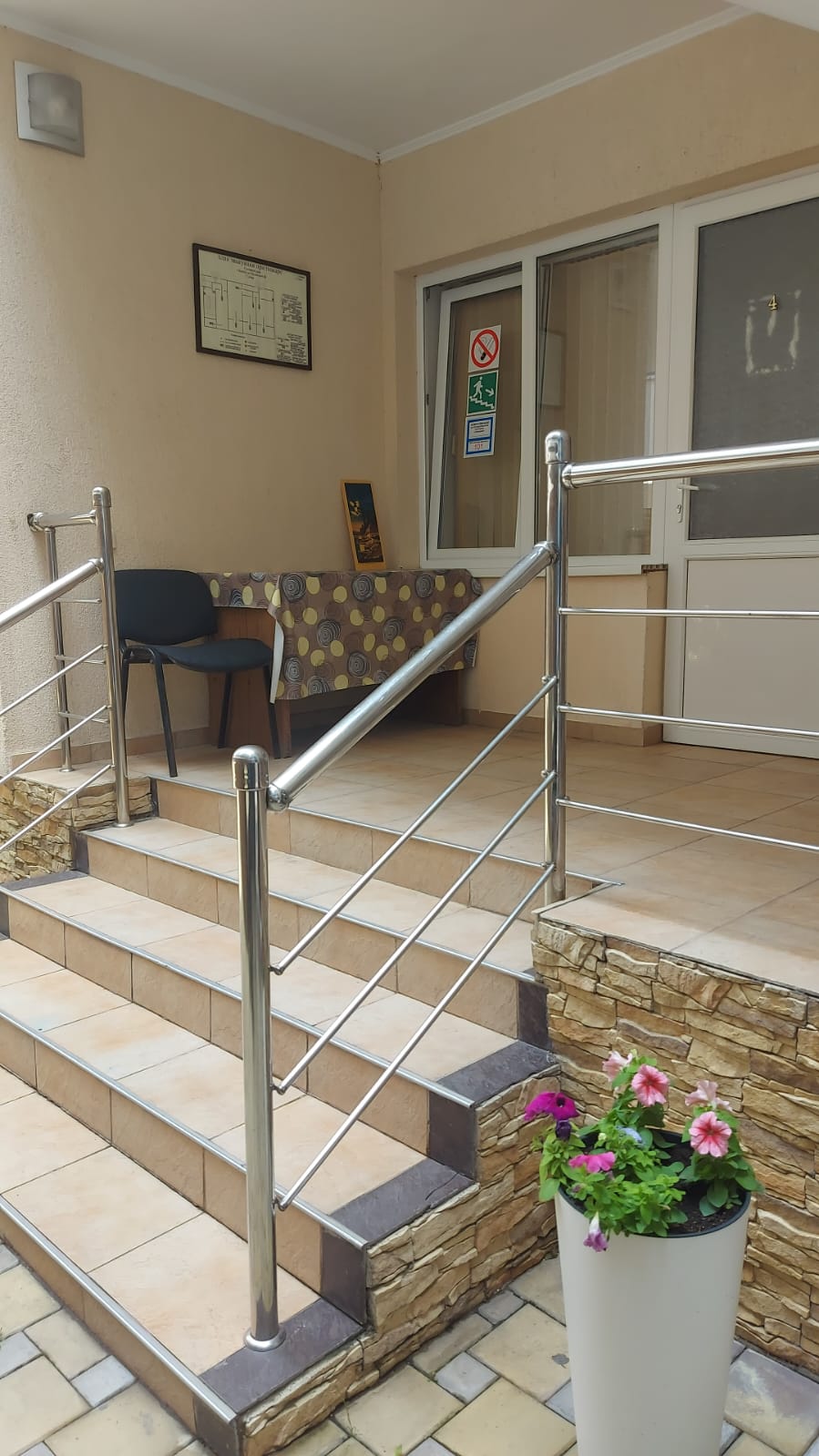 Стандартный трехместный номер