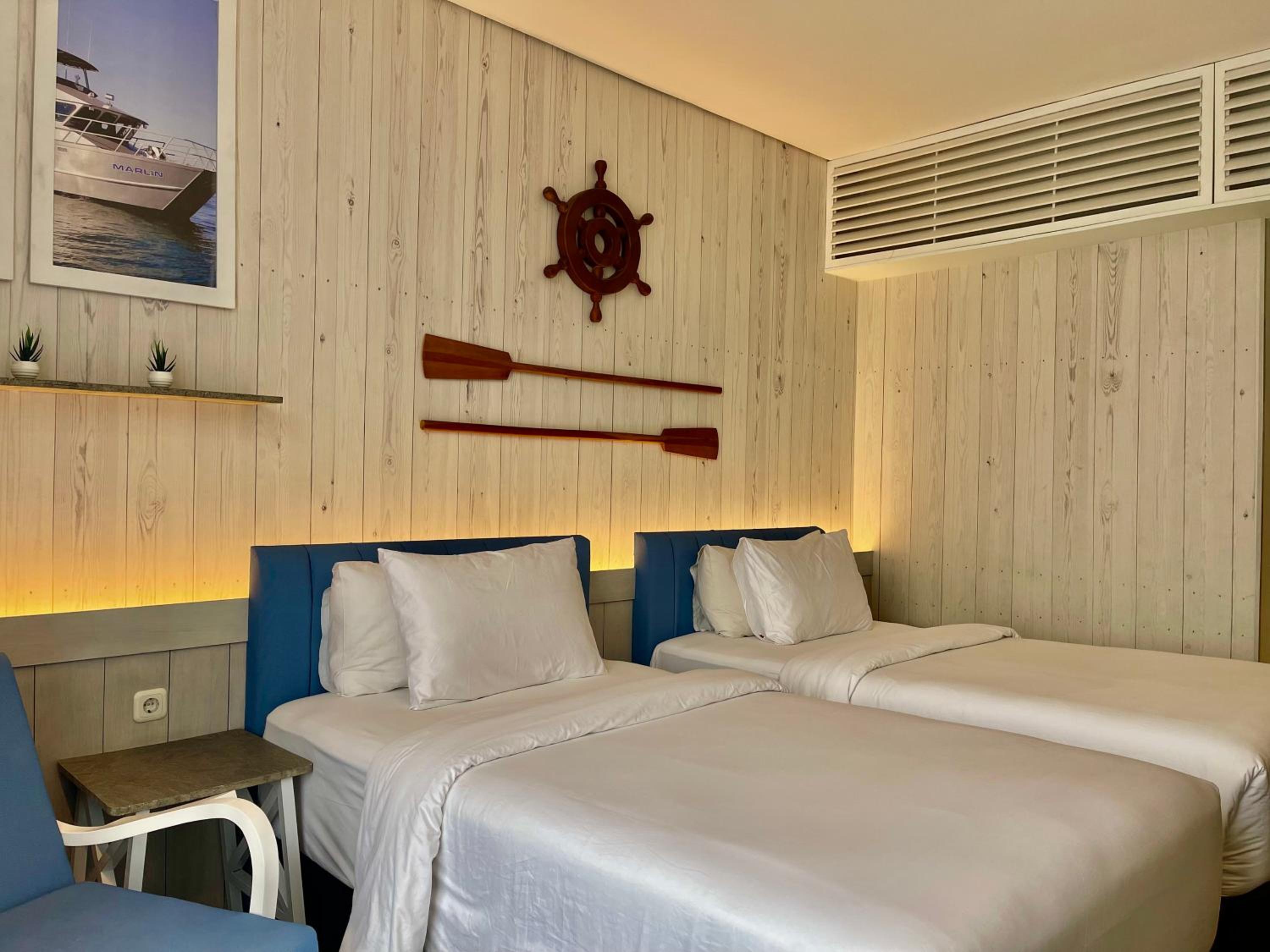 Summer Deluxe Room - Twin bed