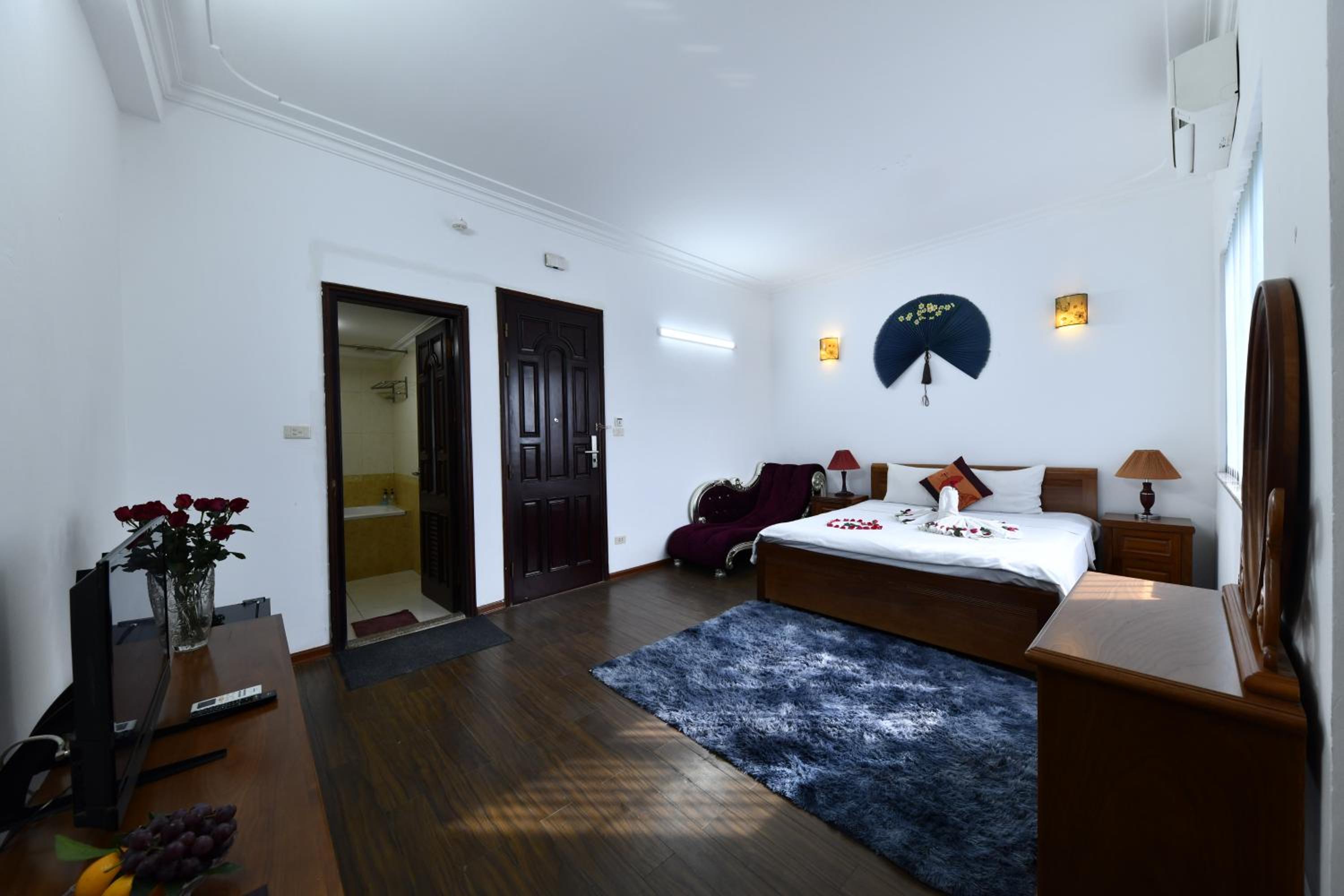 Suite with City View