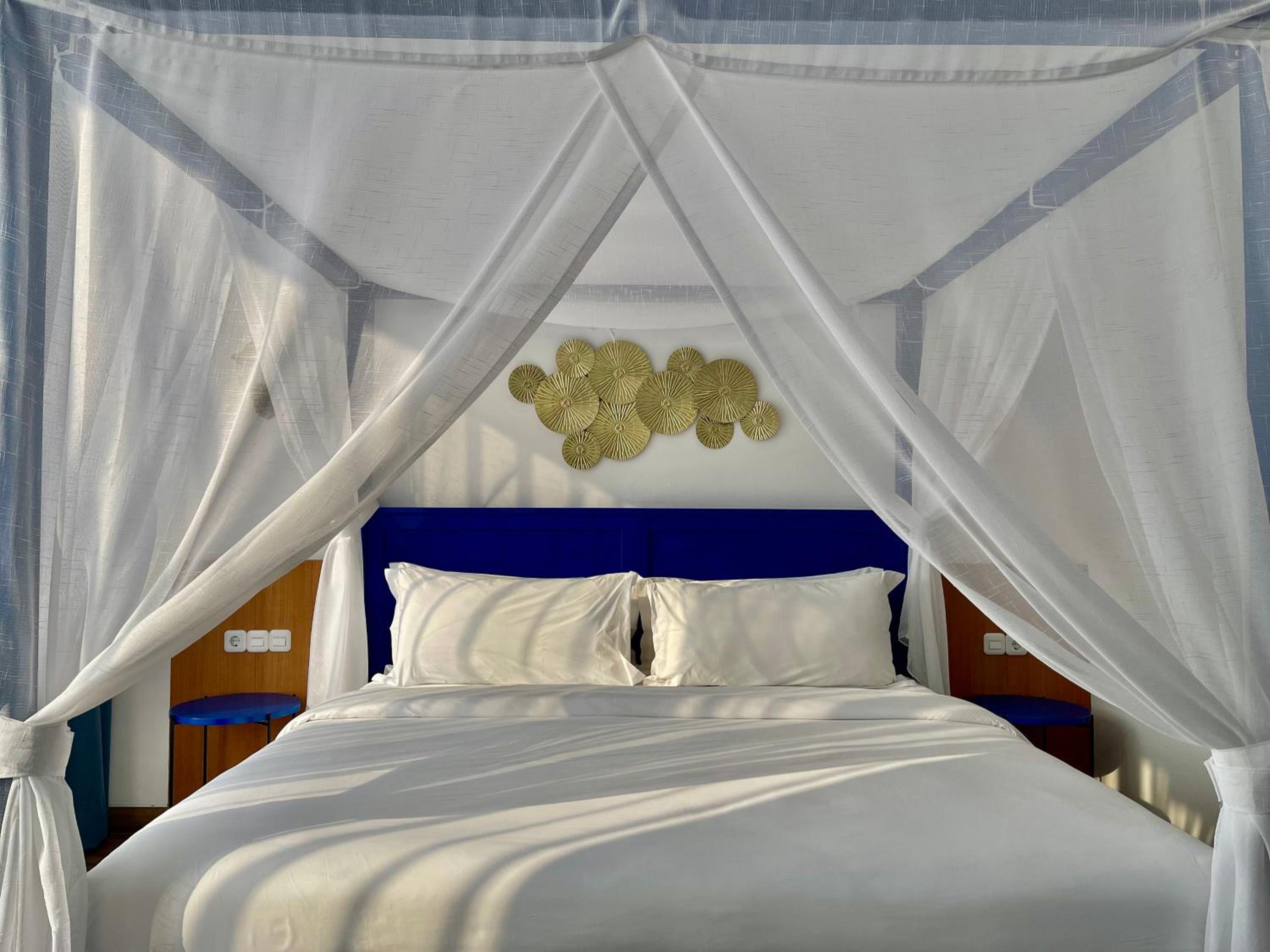 Suite Santorini King Bed