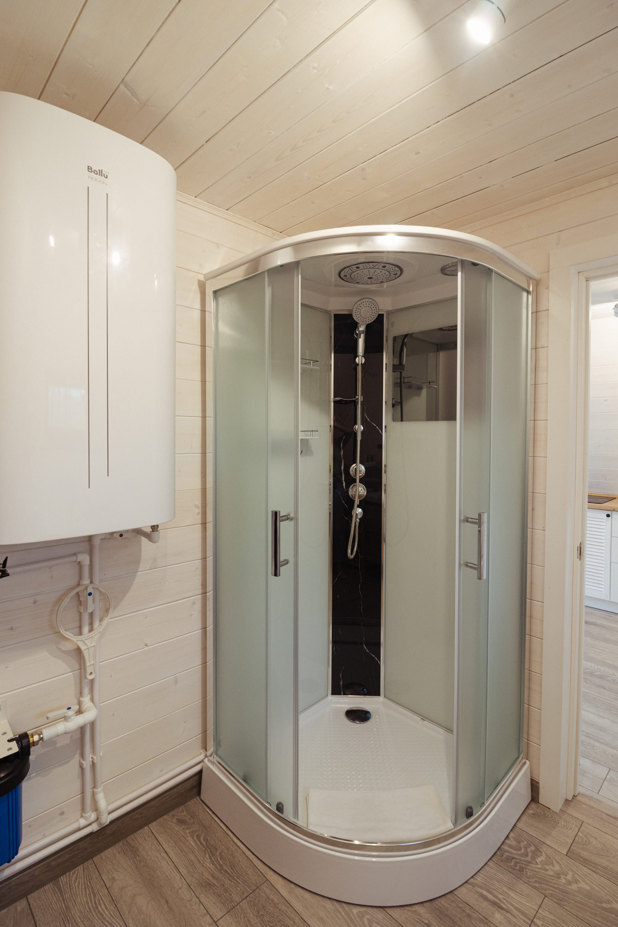 Коттедж с видом на лес