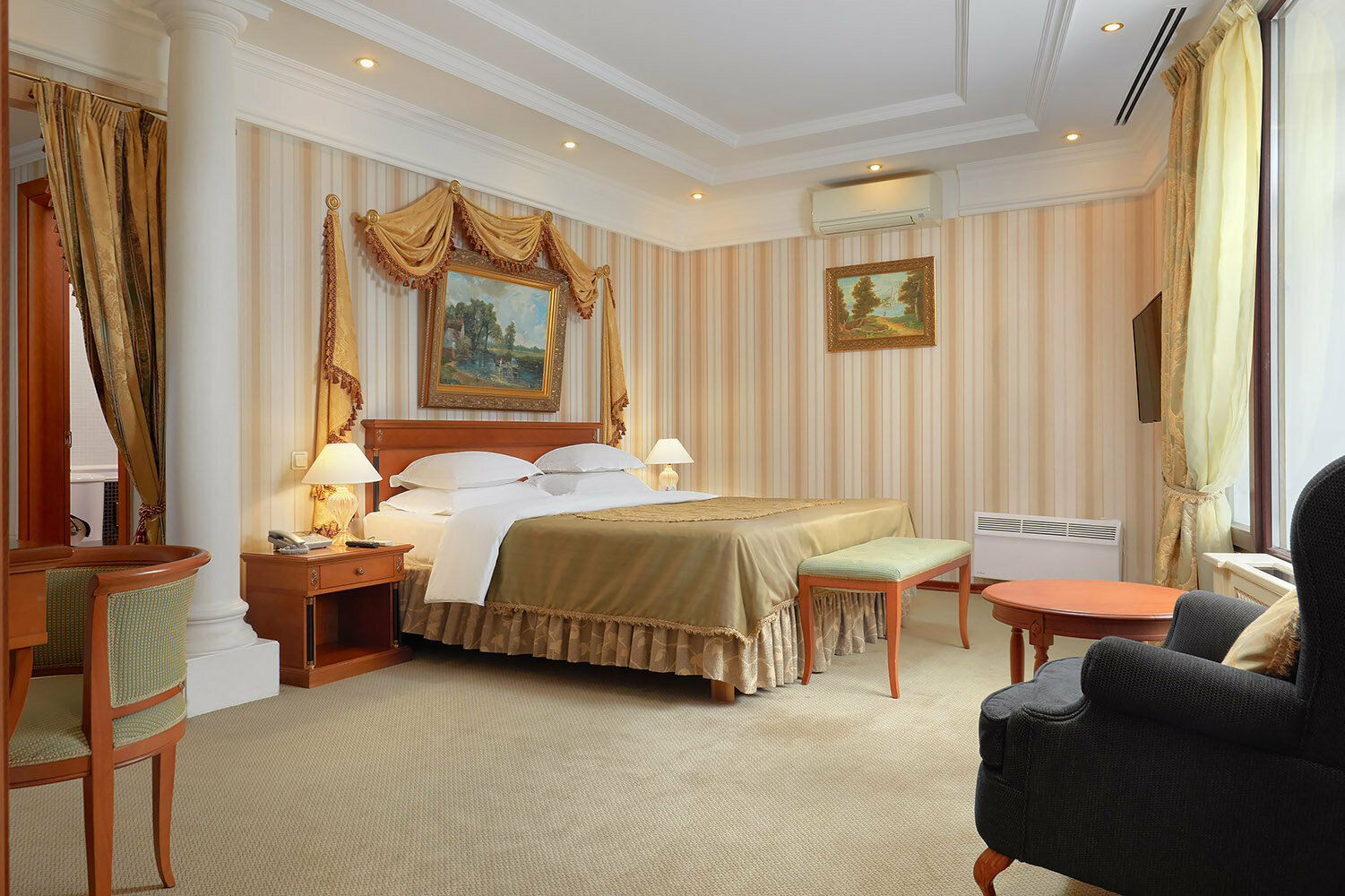 Сюит Голден Гарден