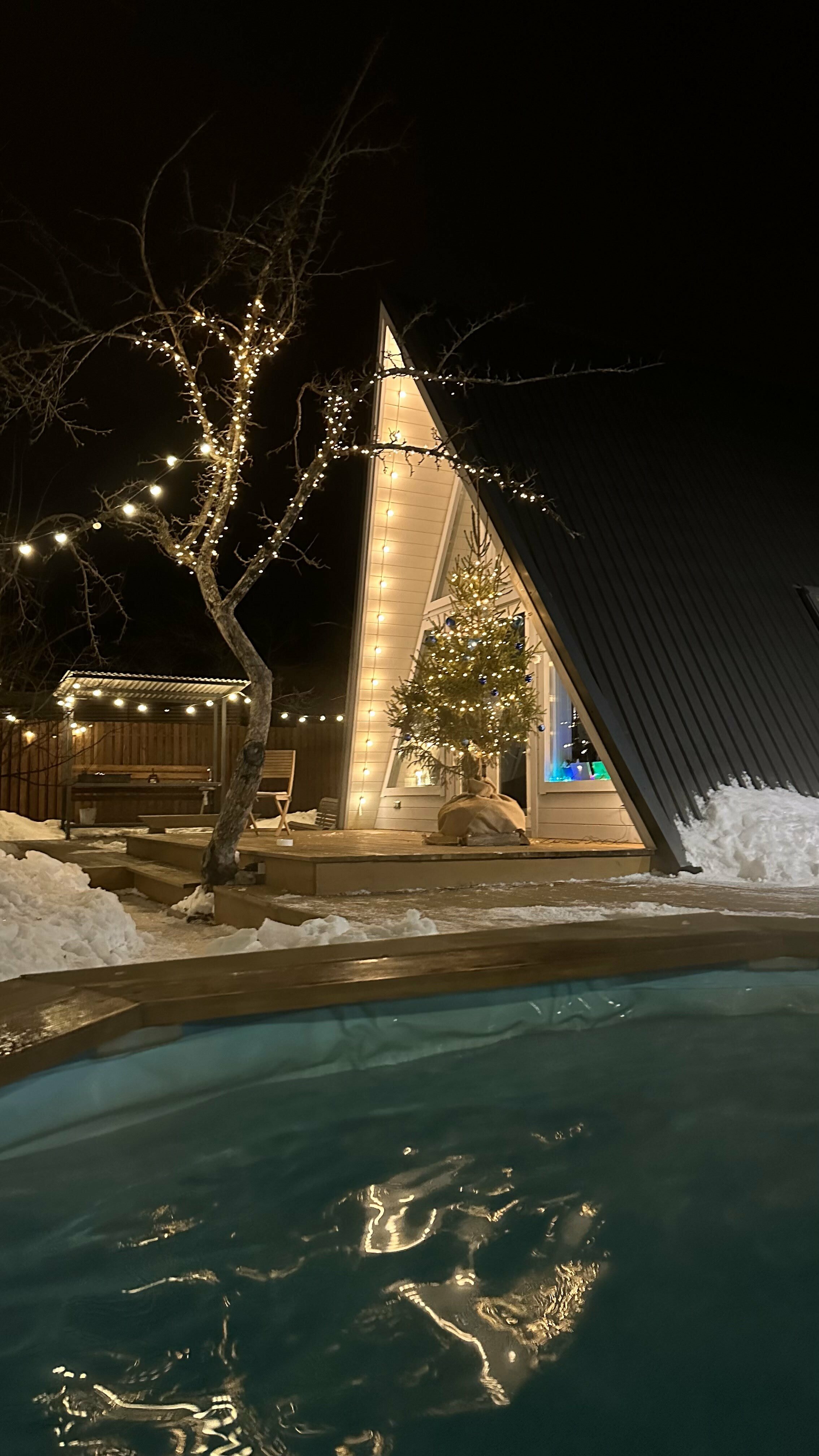 Коттедж с собственным бассейном