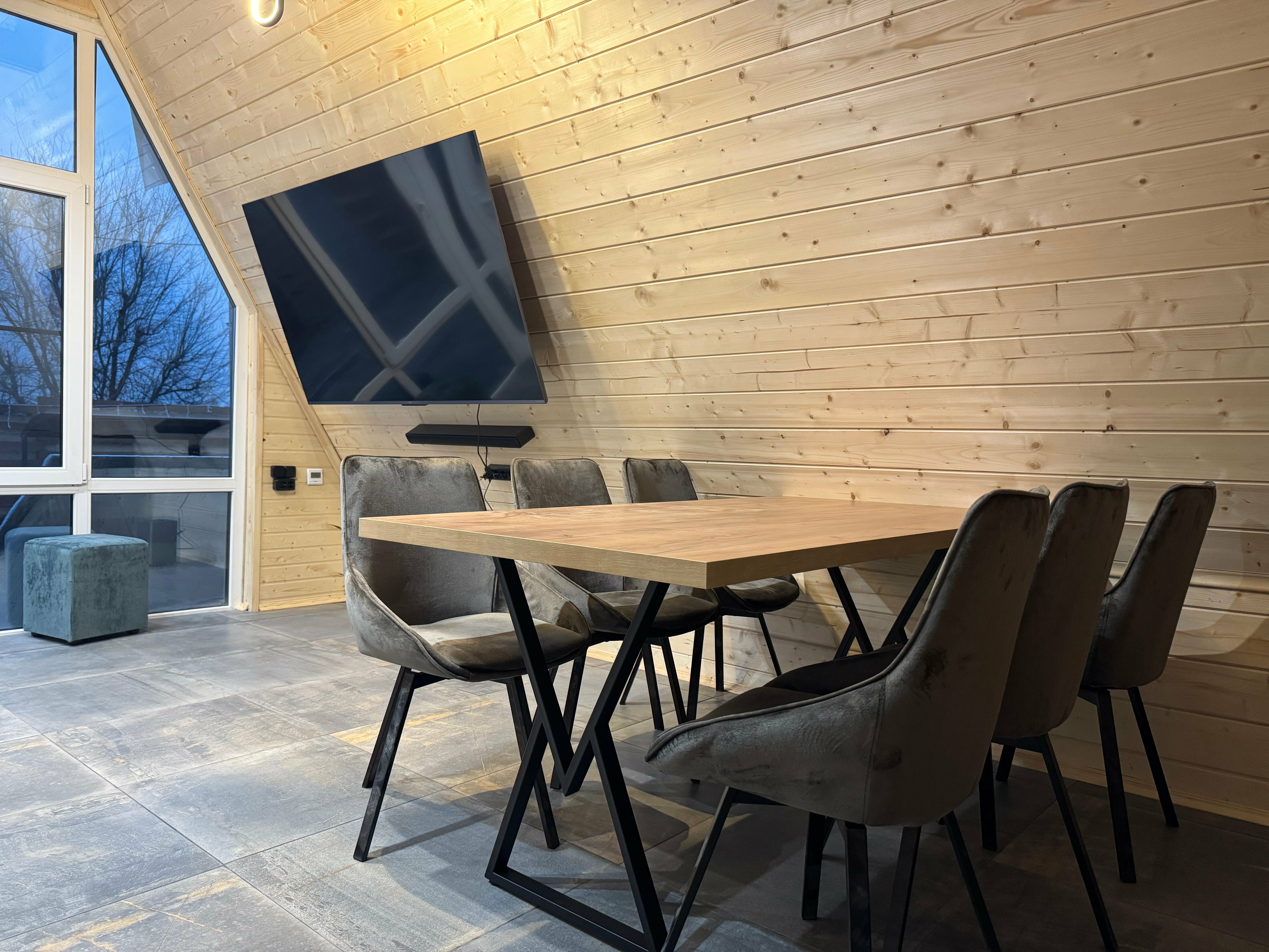 Двухуровневый четырехместный номер