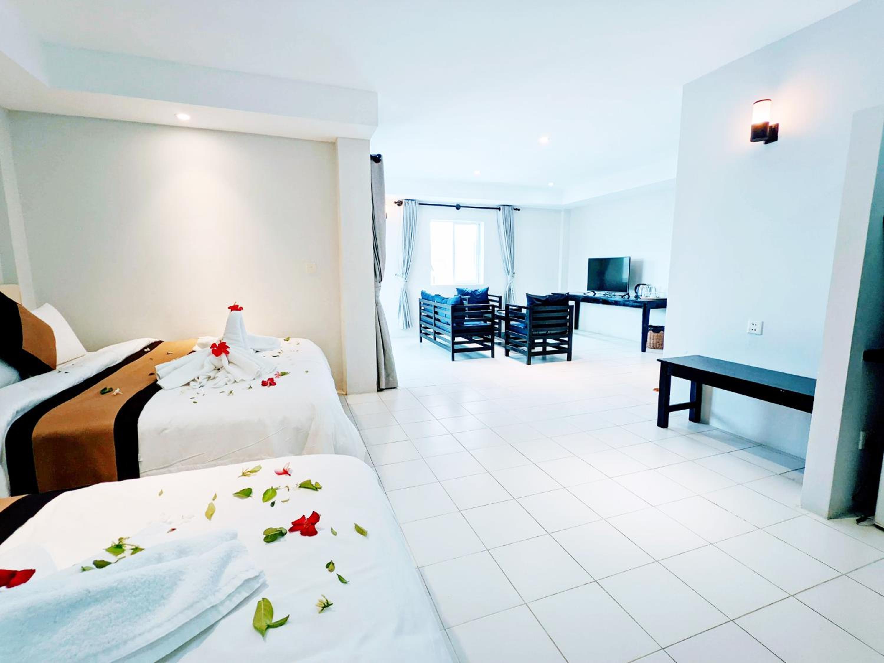 Family Room with Sea View