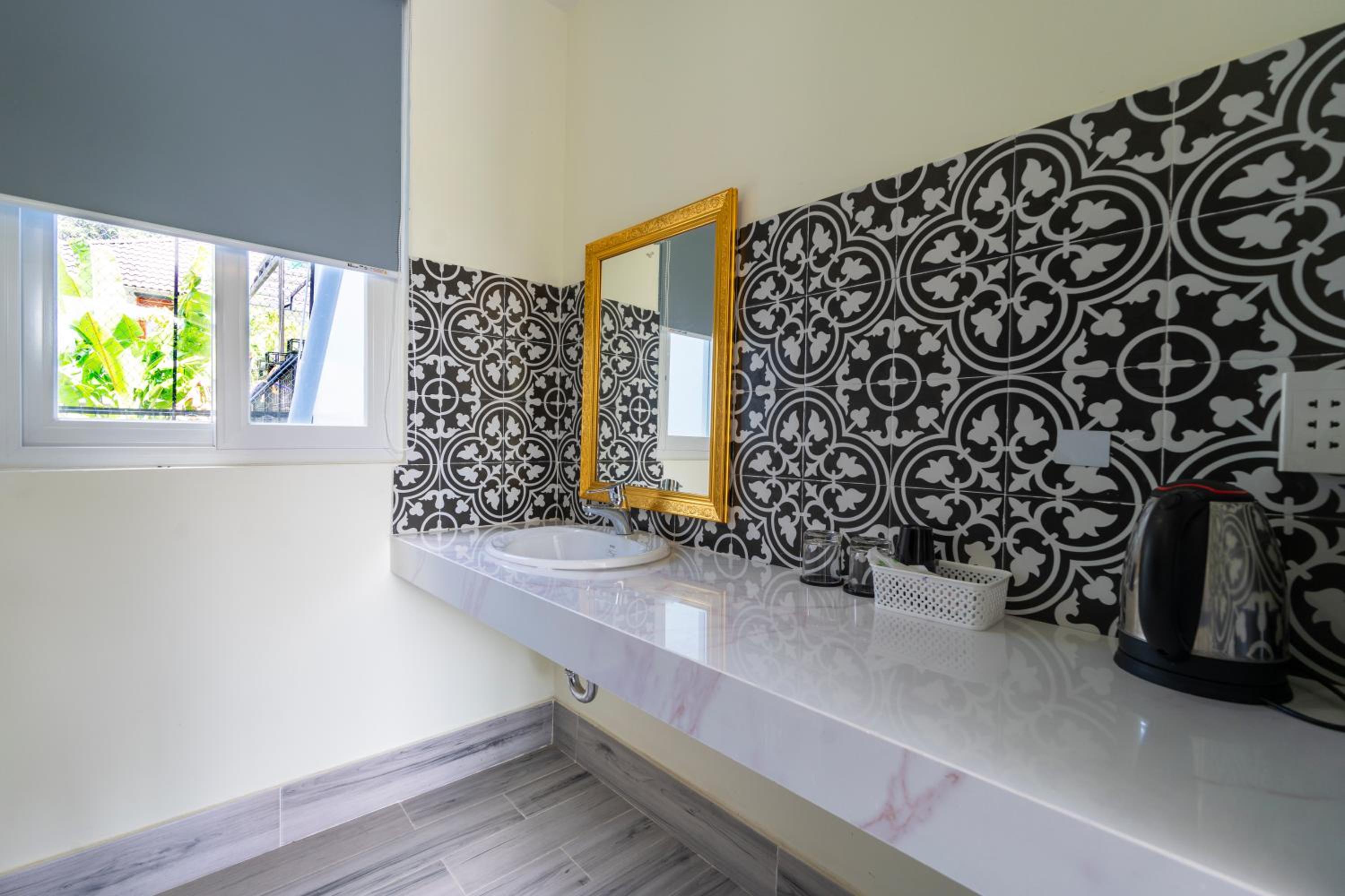 Twin Room with Garden View