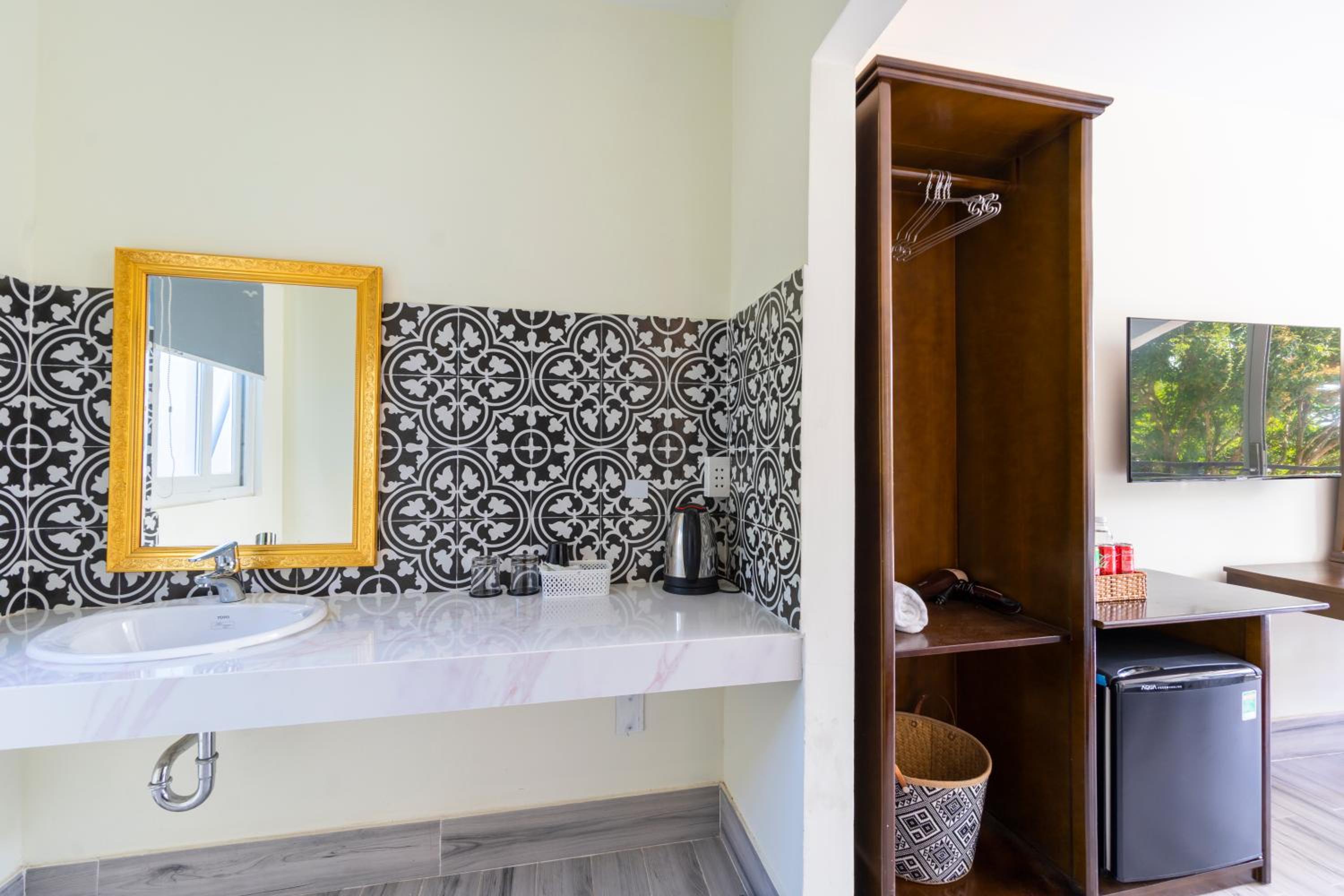 Twin Room with Garden View