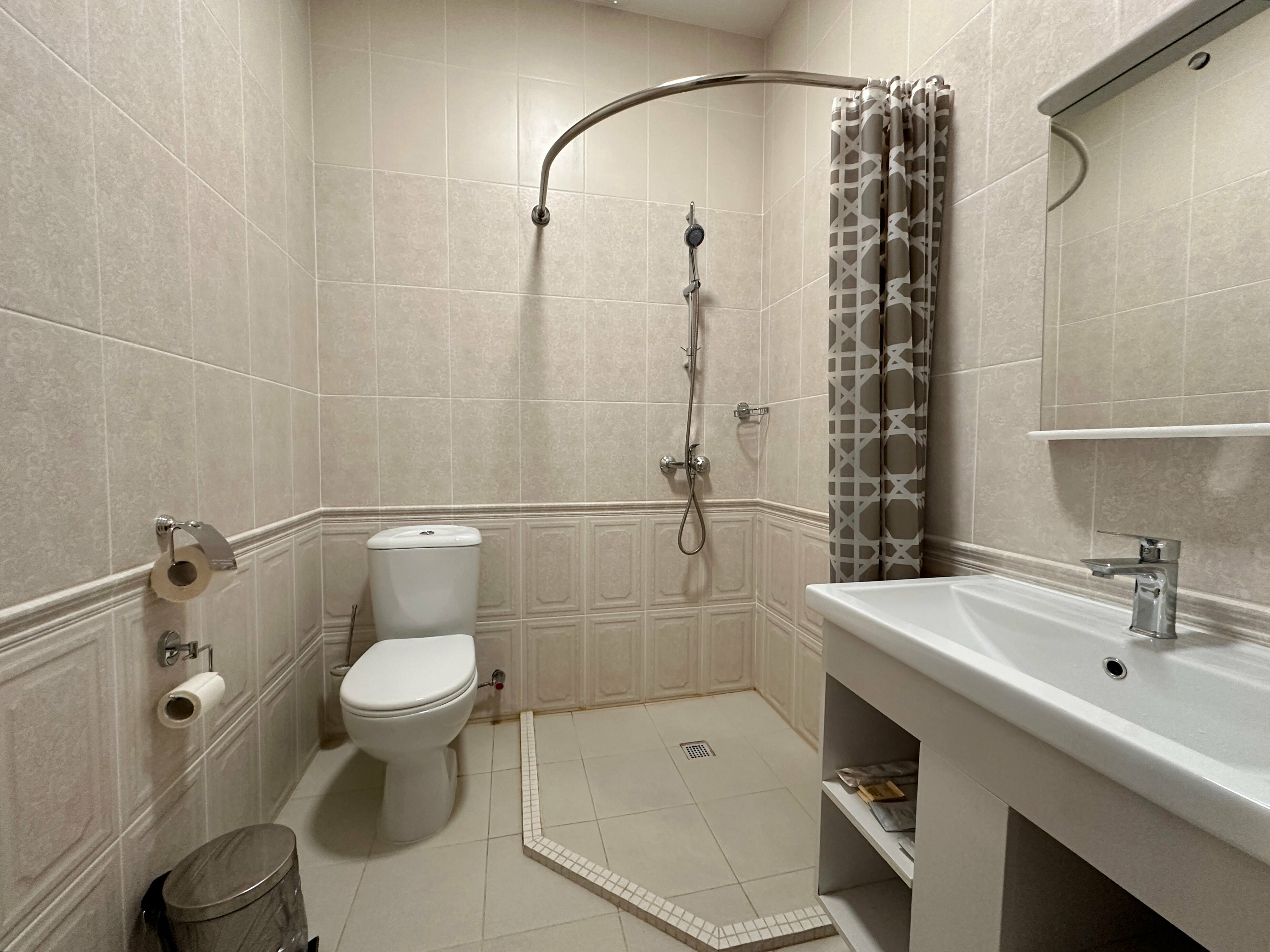 Джуниор сюит +