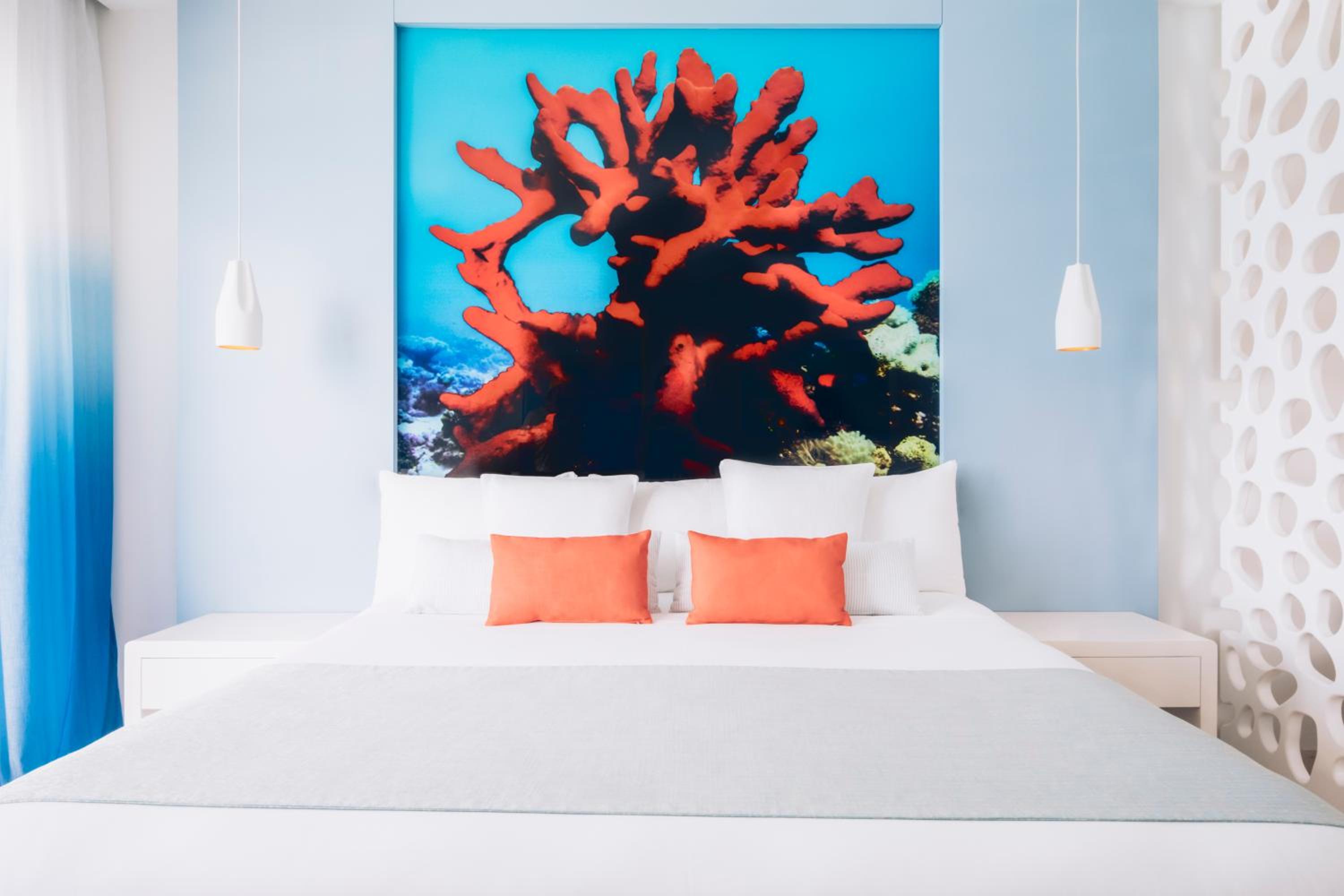 Junior Suite Ocean Front (3 Adults)