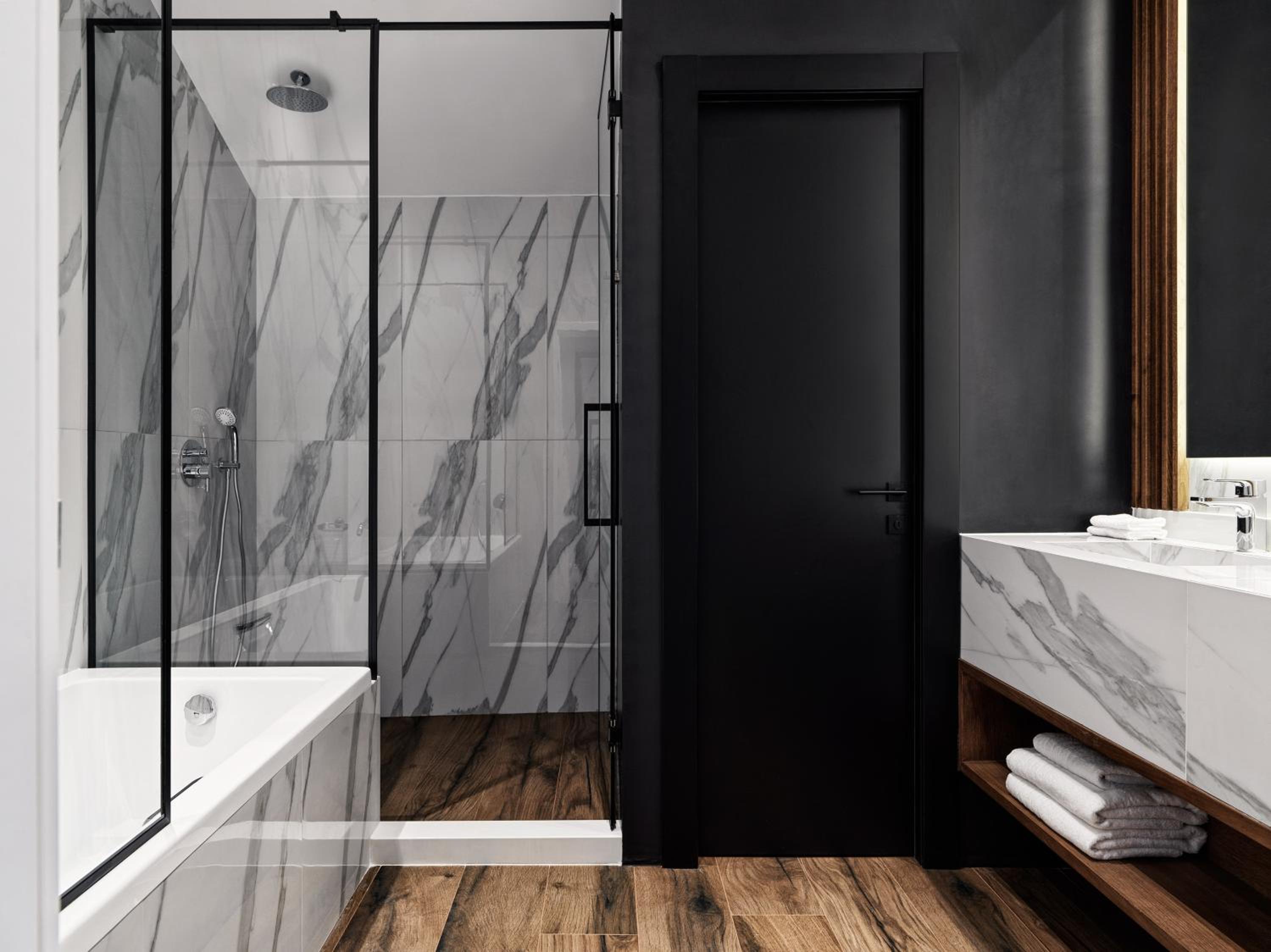 Vanoro Atrium Suite