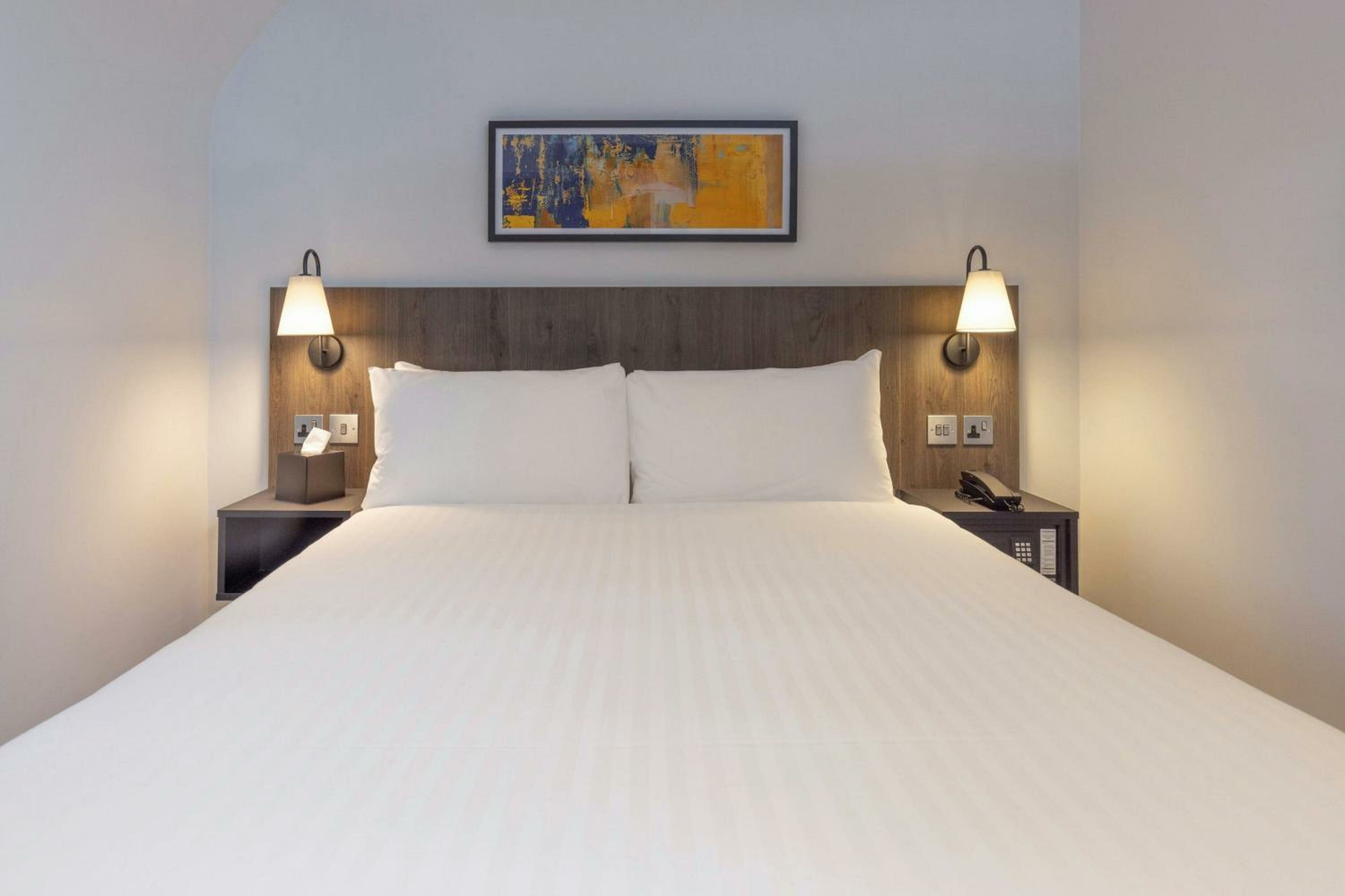 Standard Double Room - Windowless