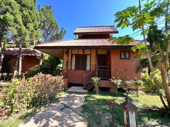 Chalet With Garden View
