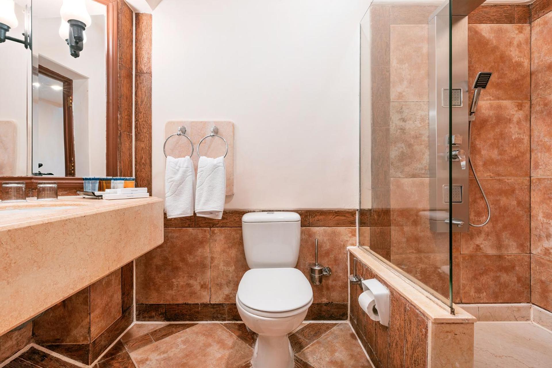 Marina Room (2 Adults Only)