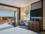Deluxe Twin Room with Partial Bosphorus View в Conrad Istanbul Bosphorus