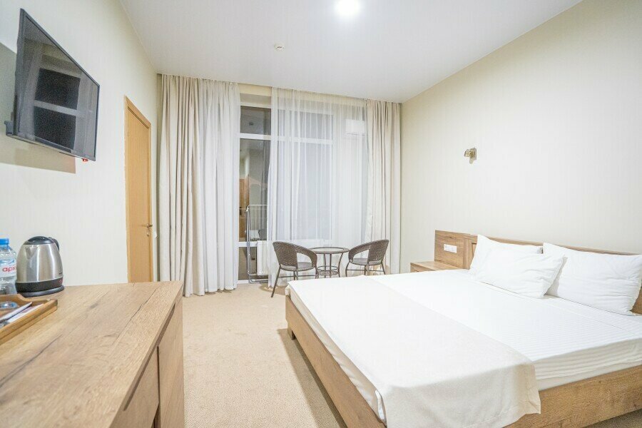 Стандарт с видом на бассейн