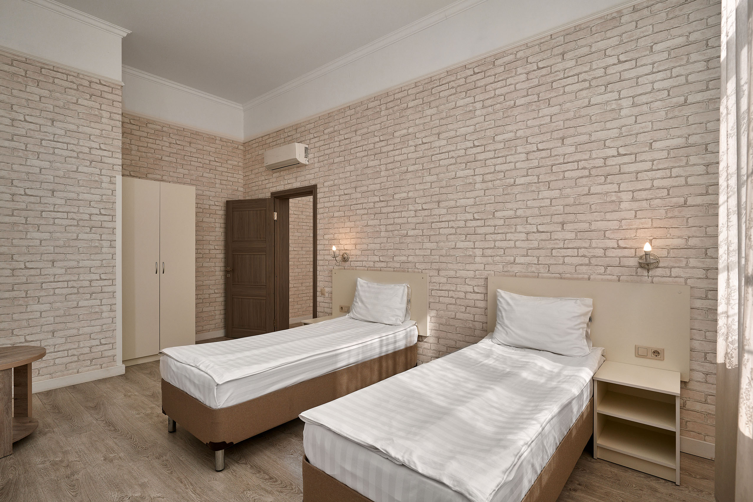 Семейный 4-местный