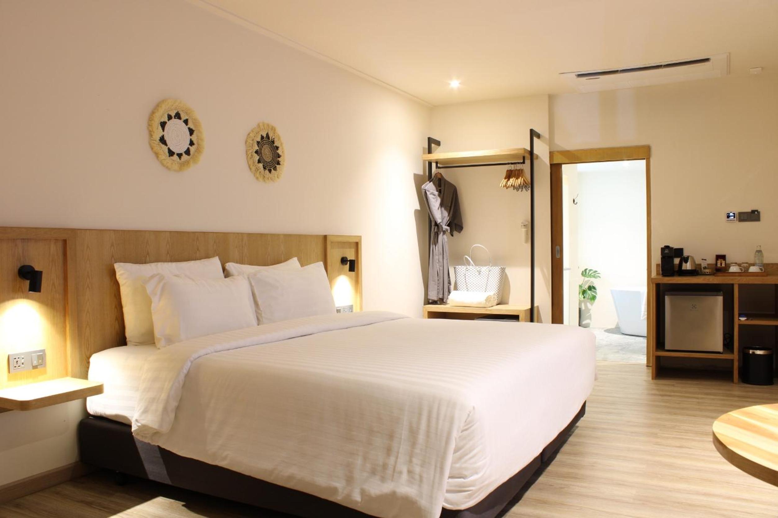 Superior Double or Twin Room with One-Way Airport  Transfer