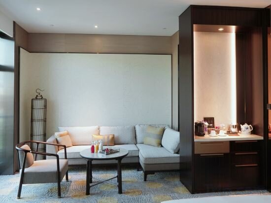 Elite Twin Room