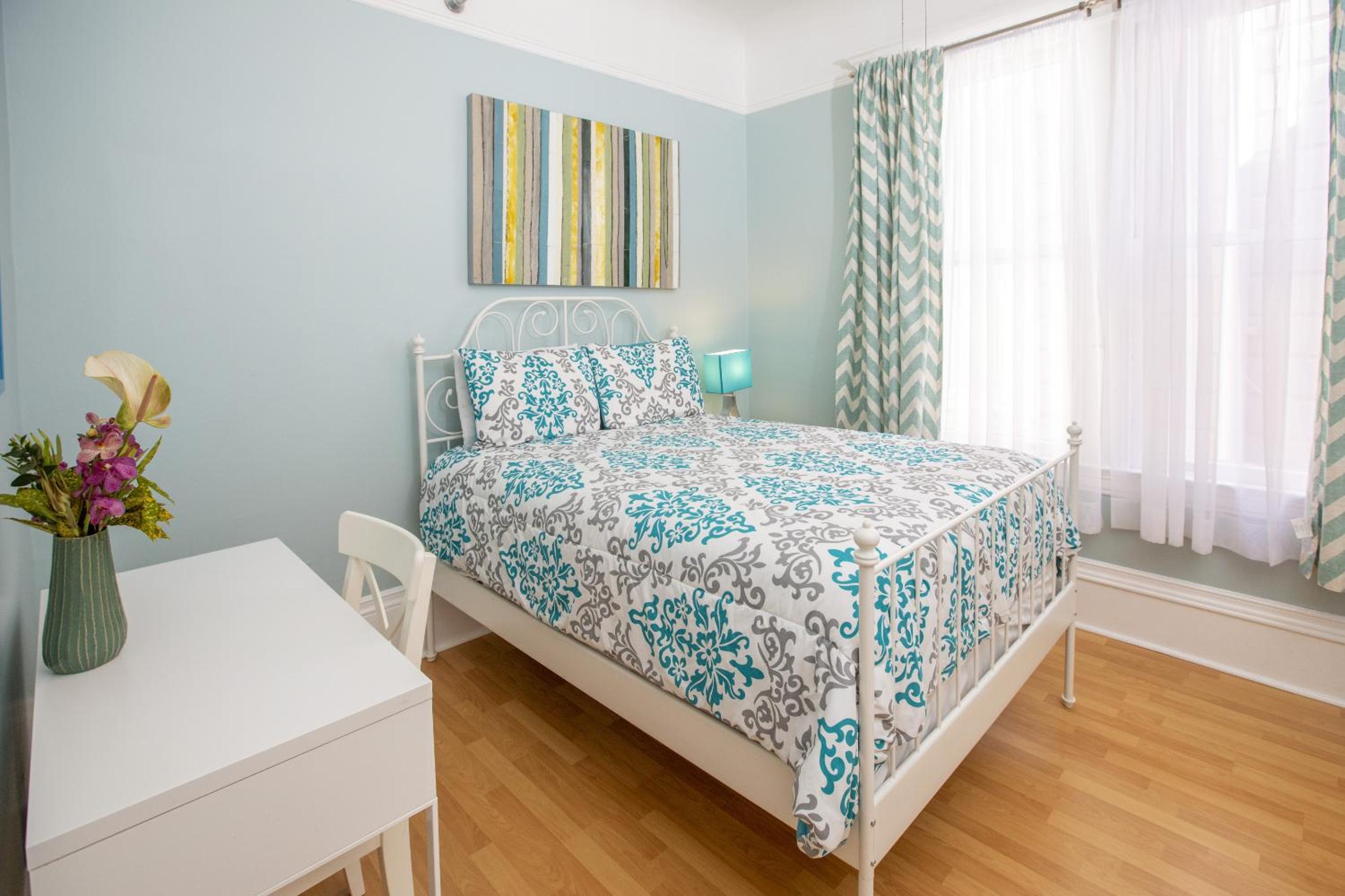 Double Room with Shared Bathroom