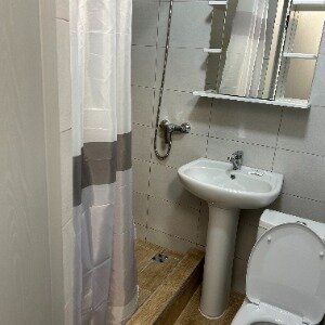 Джуниор Сюит