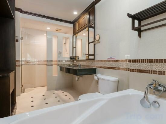 Suite Twin Room With Pool View