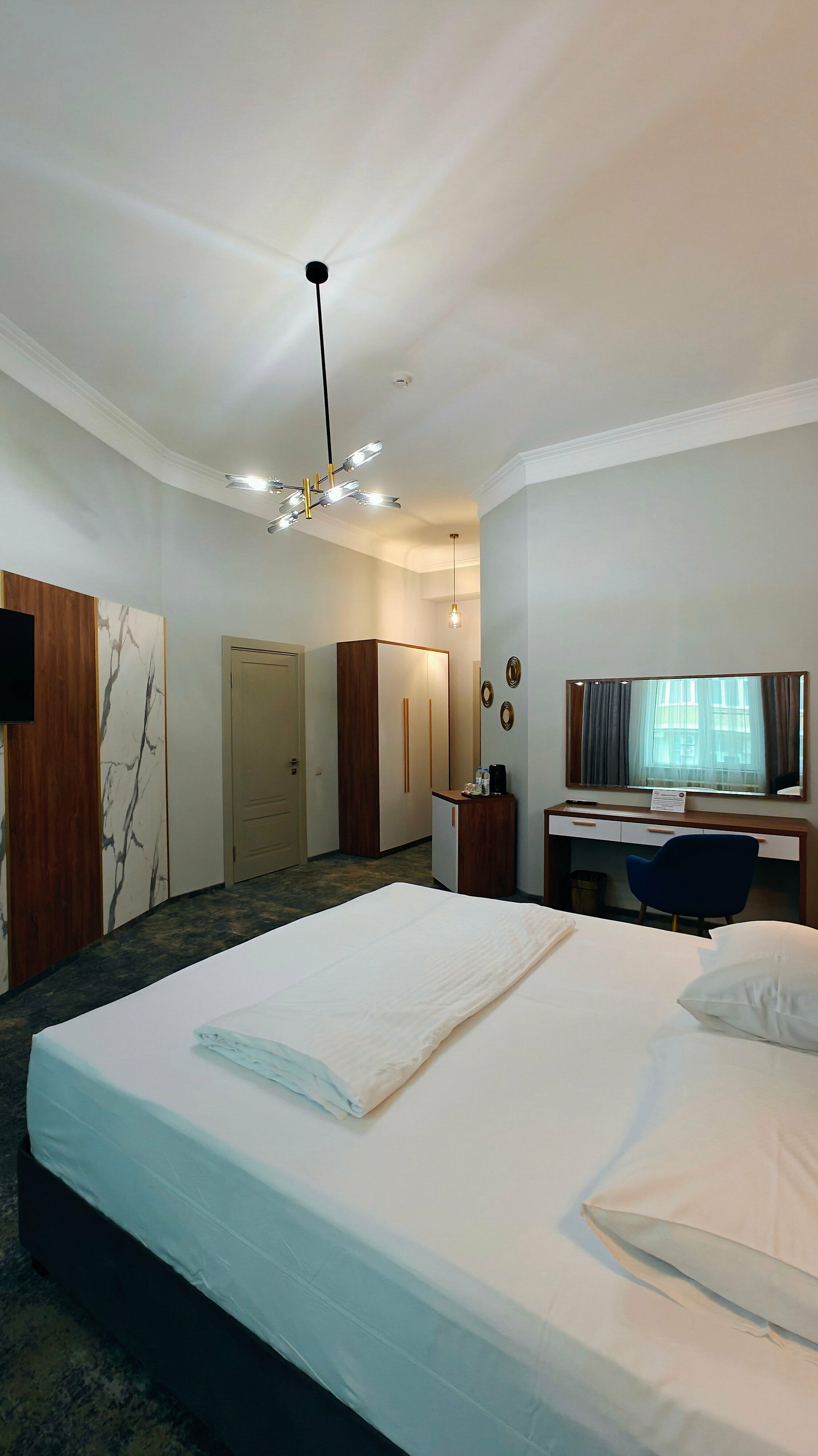 3 этаж I Двухкомнатный номер с двуспальными кроватями