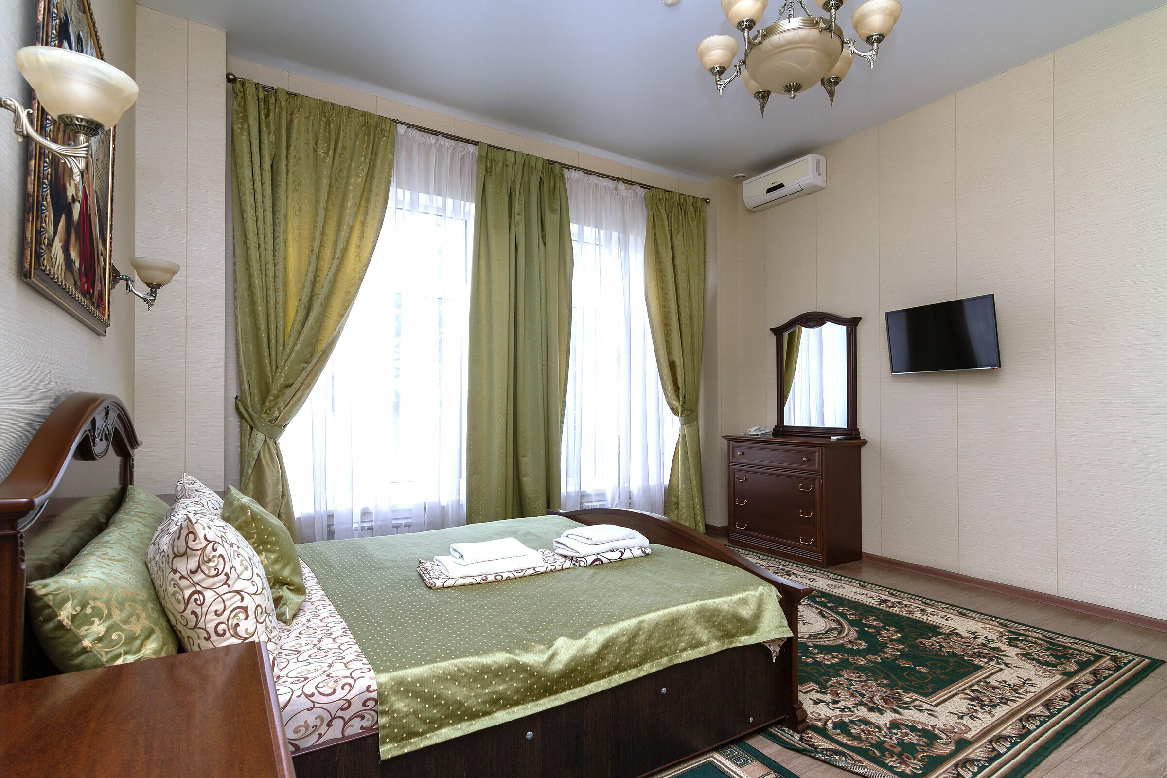 Двухместный номер Комфорт с 2-хспальной кроватью