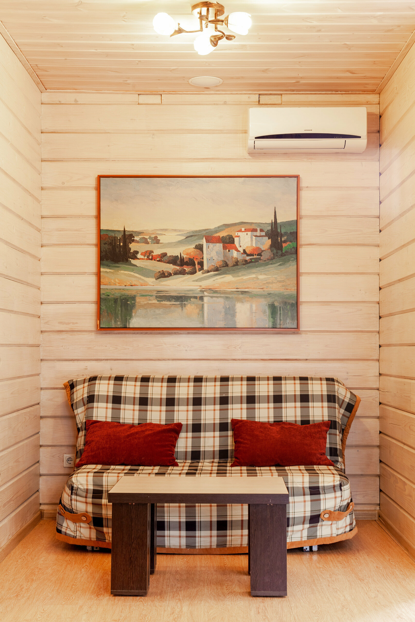 Улучшенный четырехместный номер