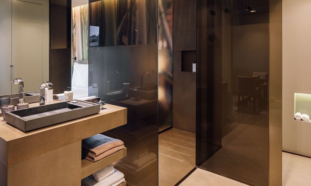 SPE Garden Pool Suite