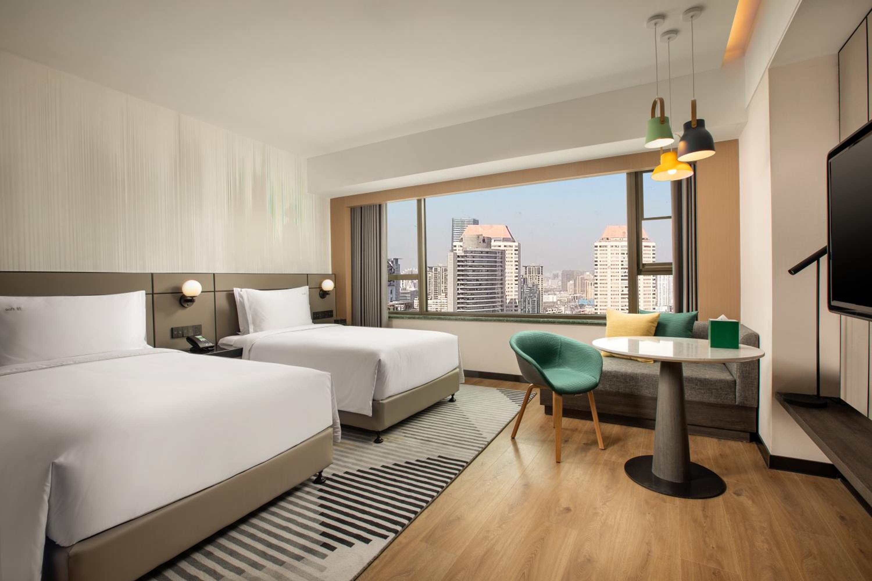 Standard Twin Room with City View