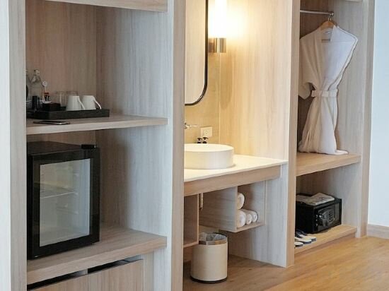 Premier Ocean With Large Balcony