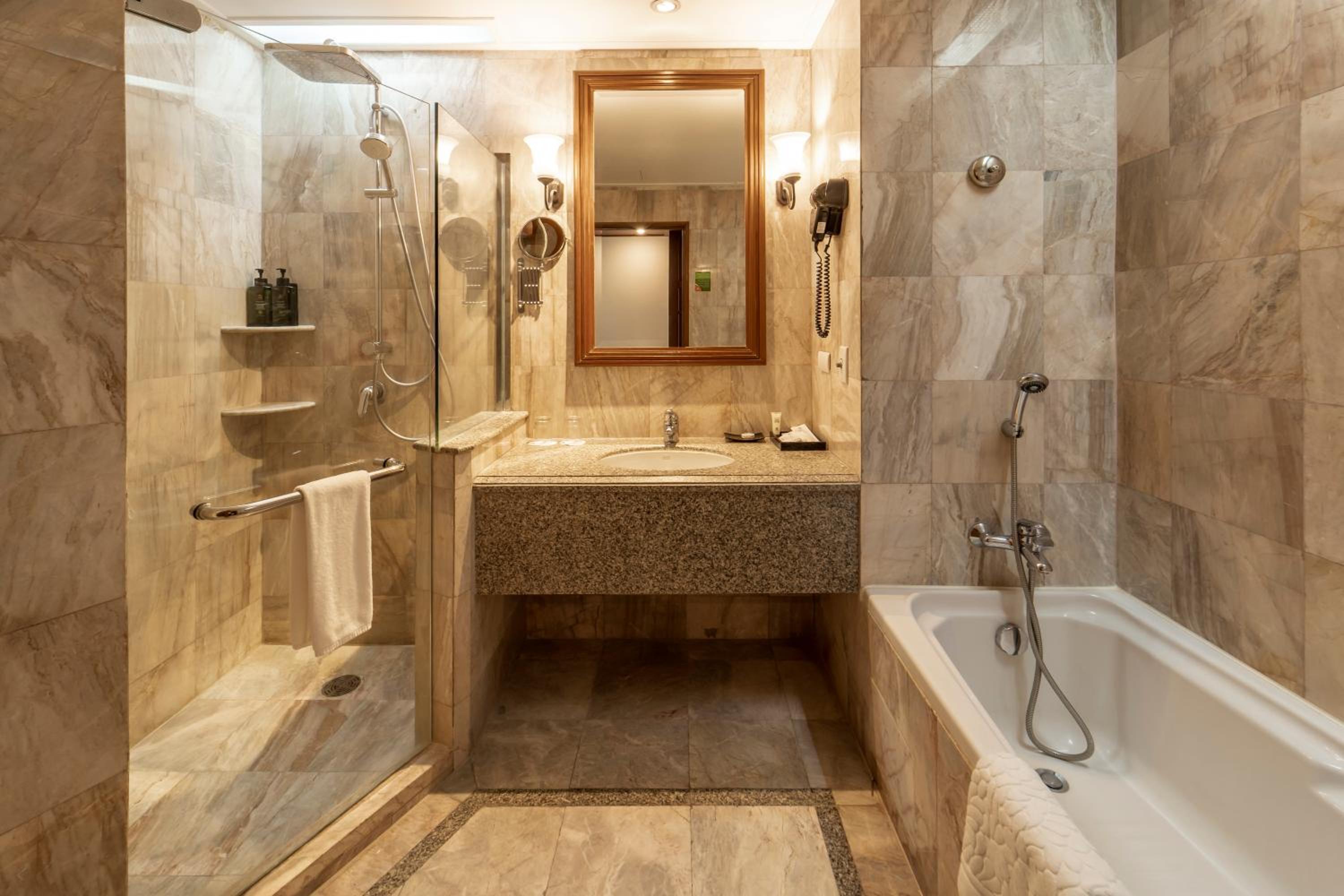 Sky View Premier Room