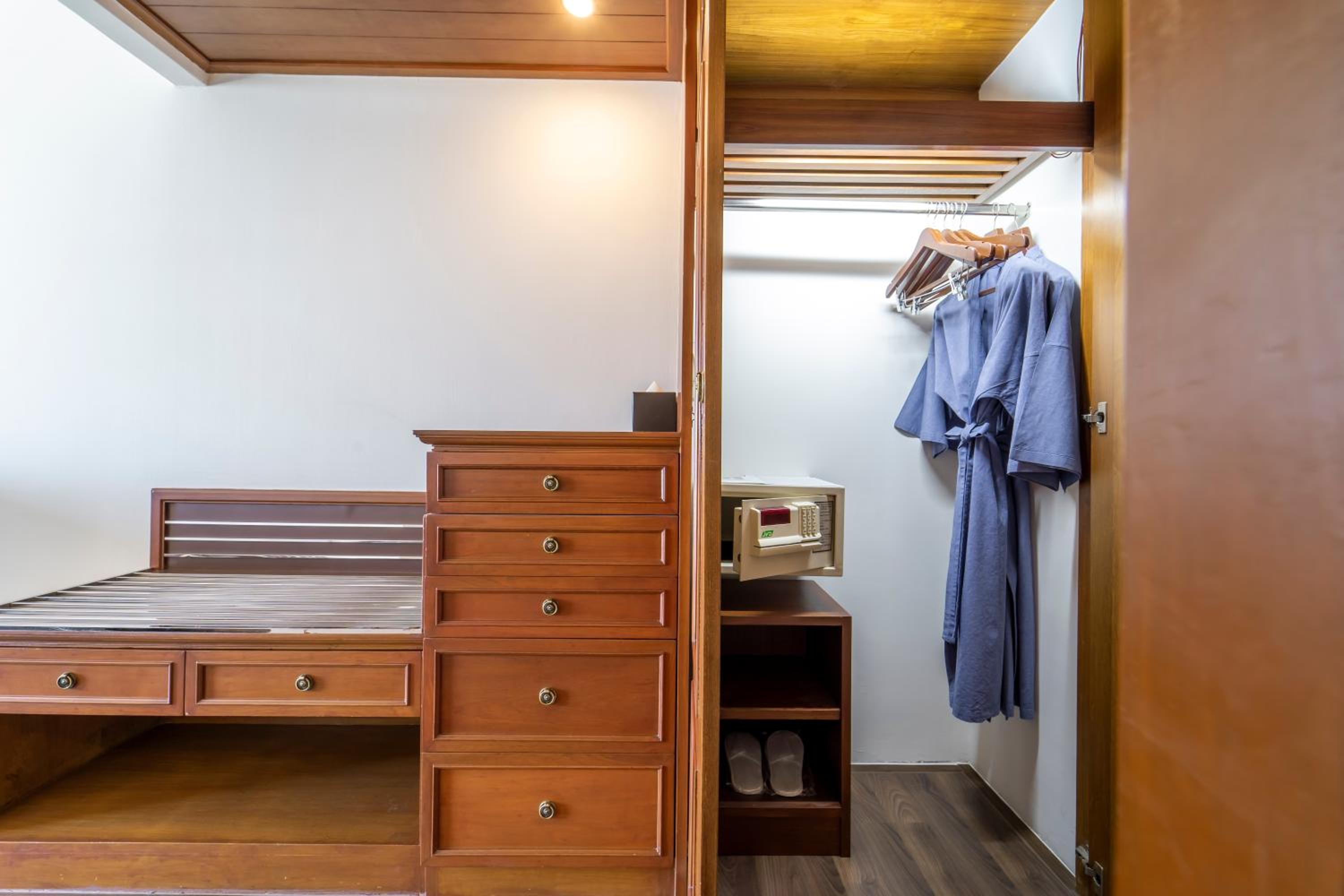 Sky View Premier Room