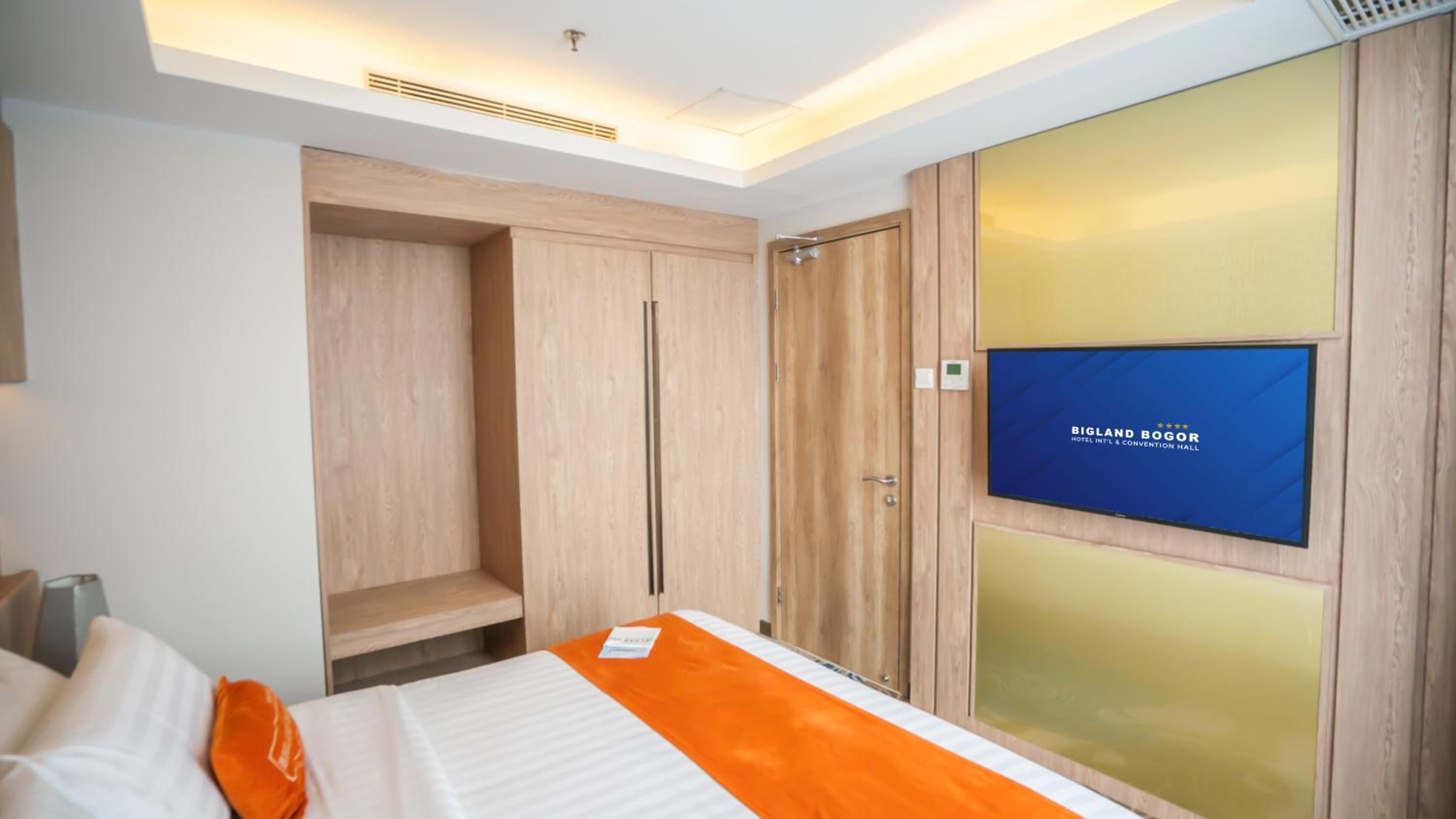 Executive Suite