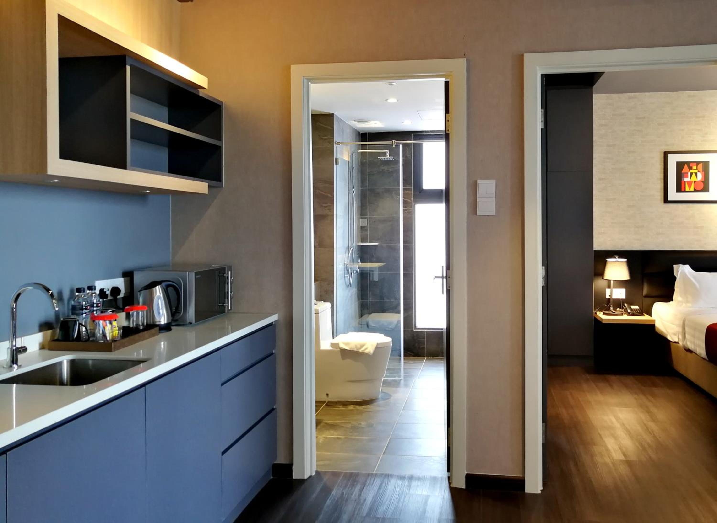 The Deluxe Suite