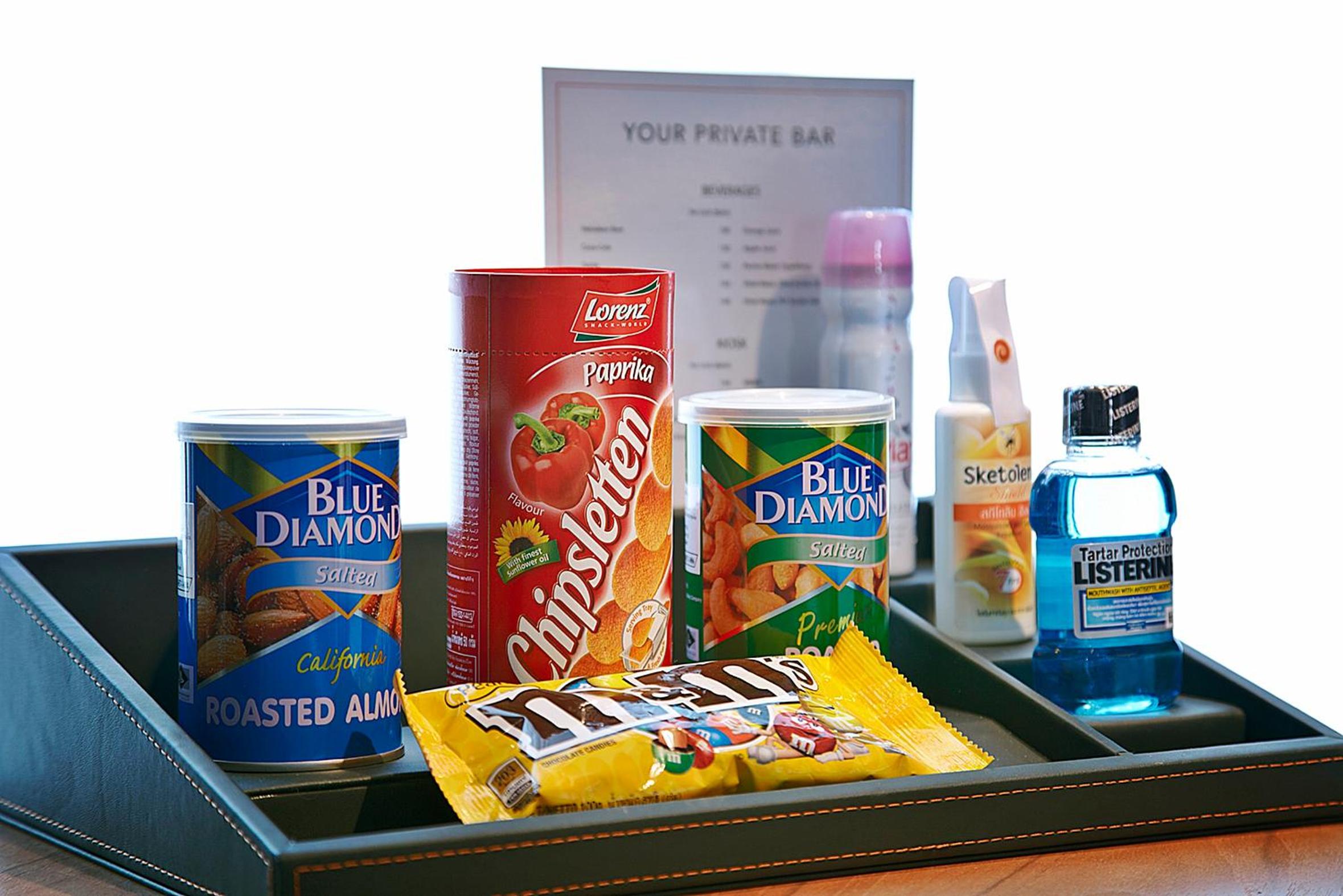 Deluxe King Room with Garden View