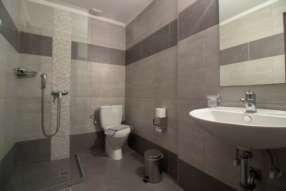 Basic Triple Room