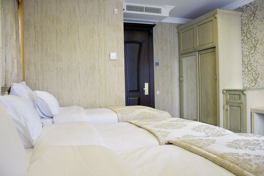 Triple Room, Ensuite