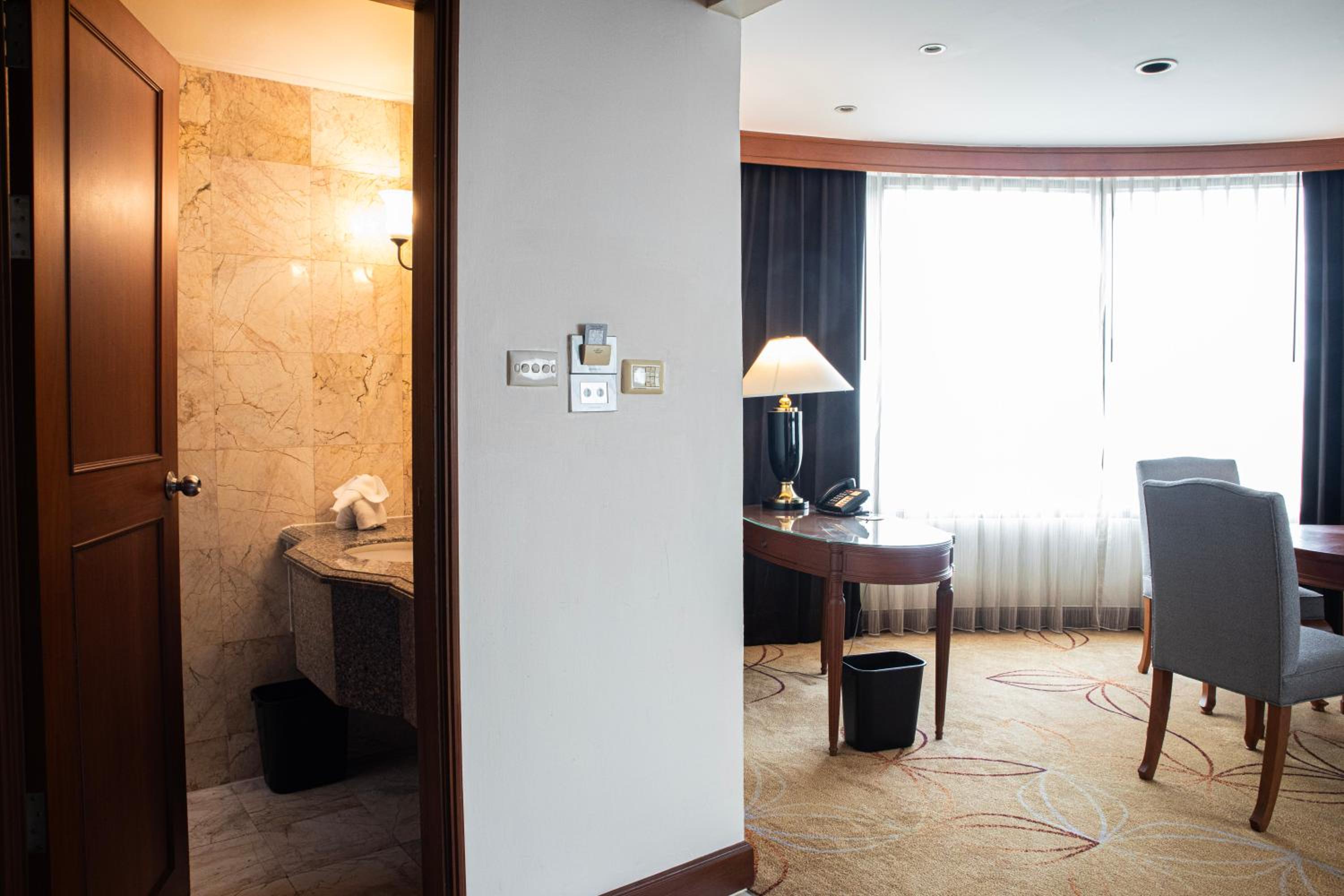 Family Executive Suite