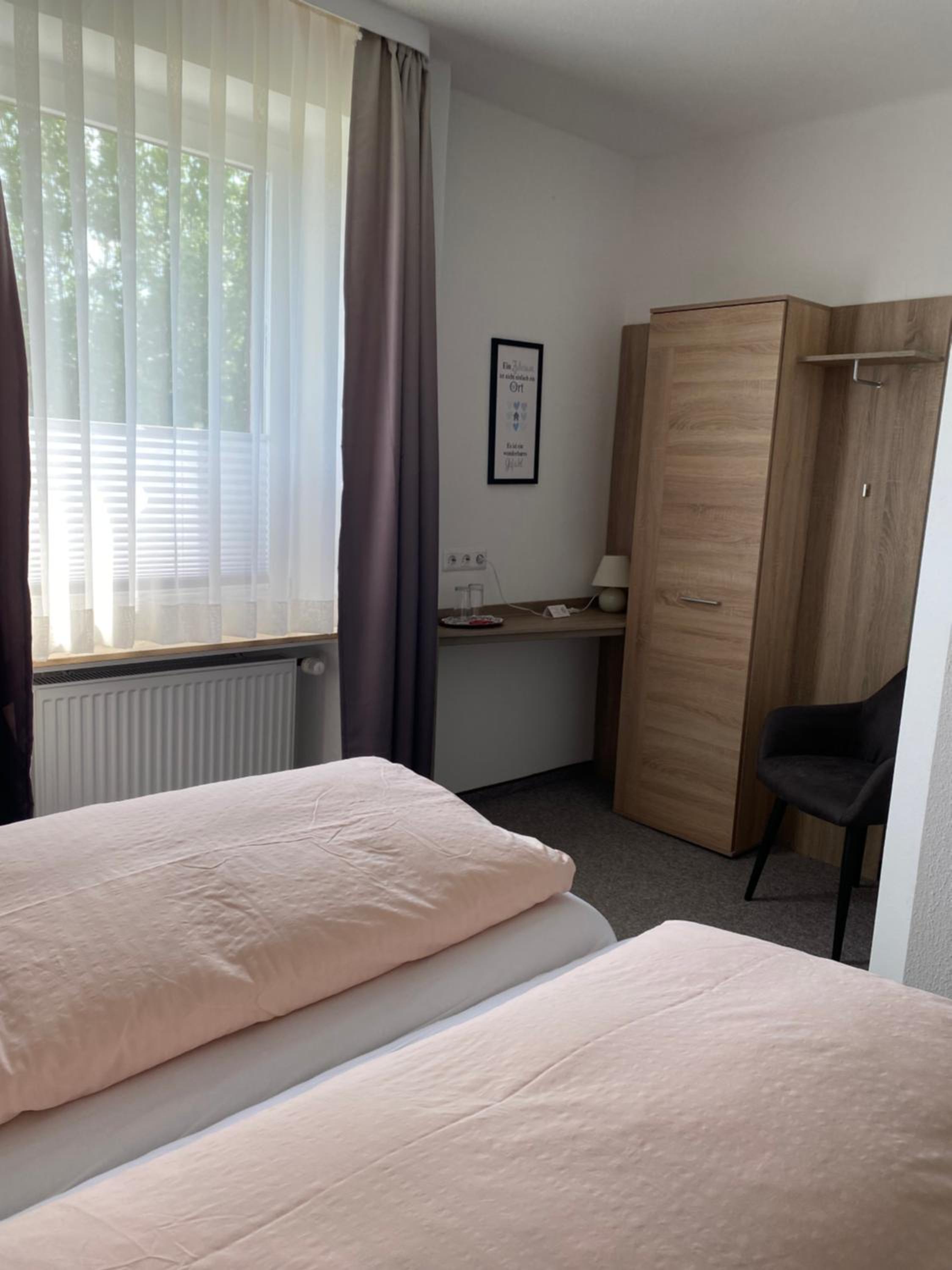 Double Room (Annex)
