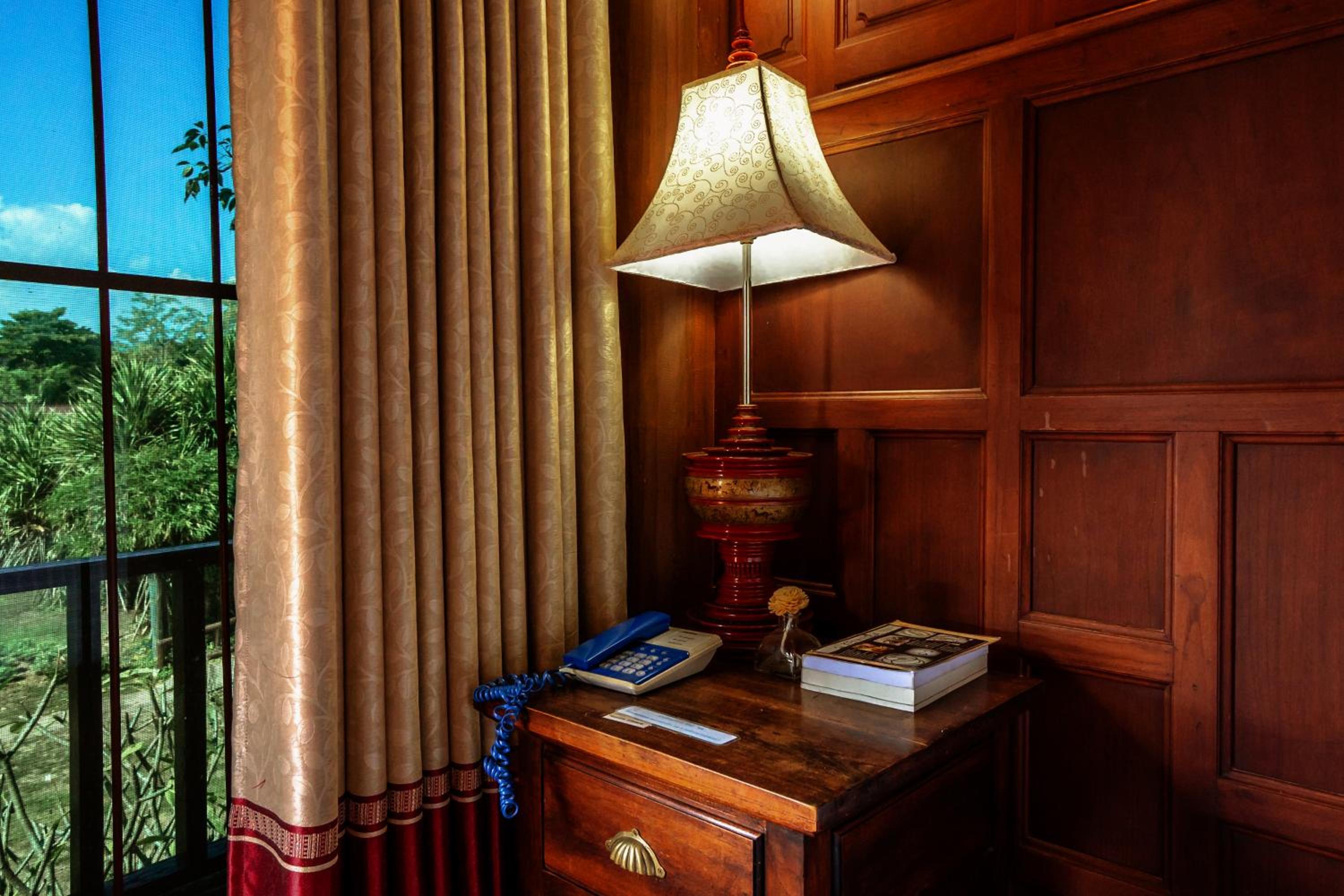 Deluxe Double Room with Shower