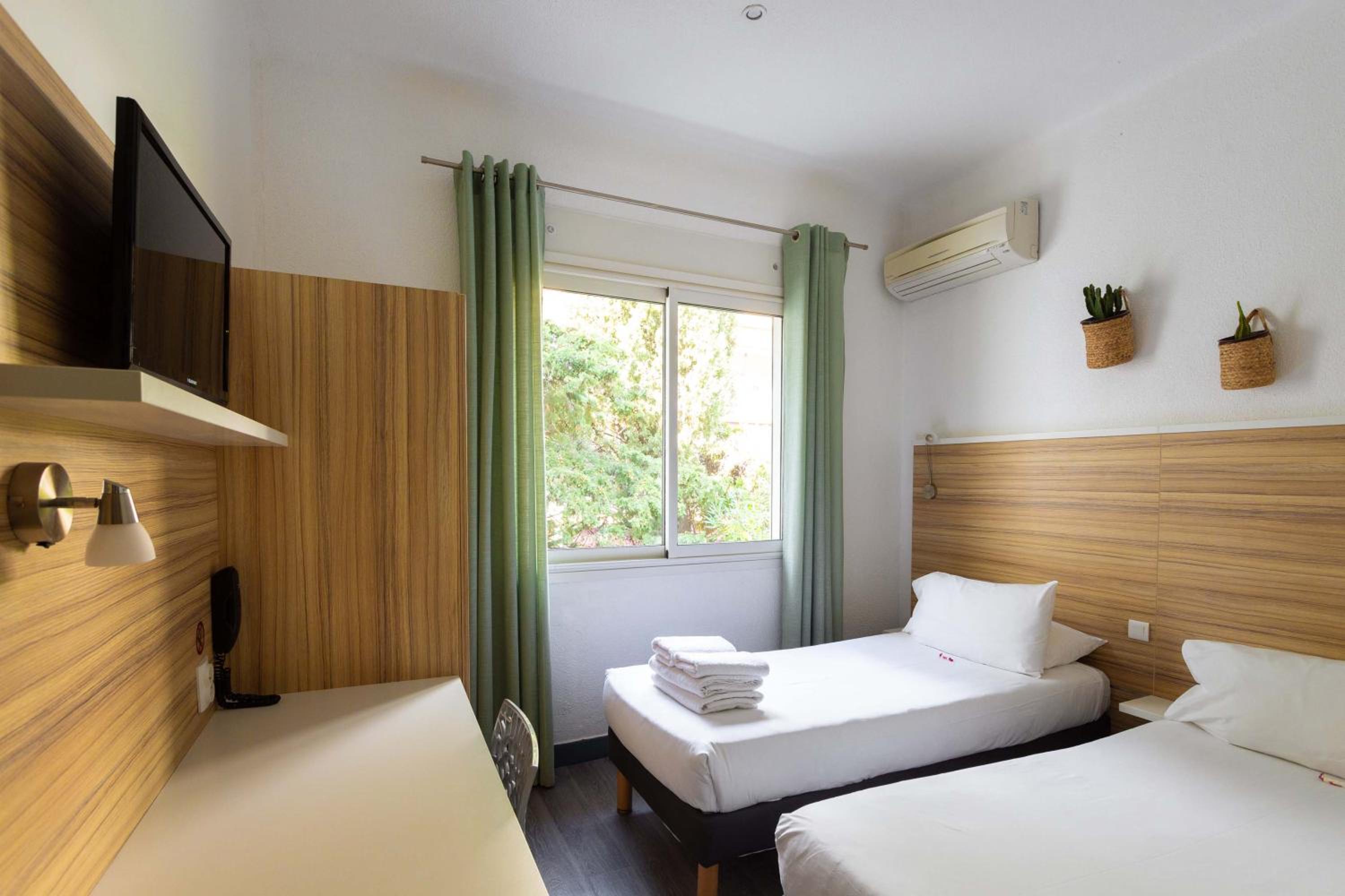 Economy Twin Room 10m2