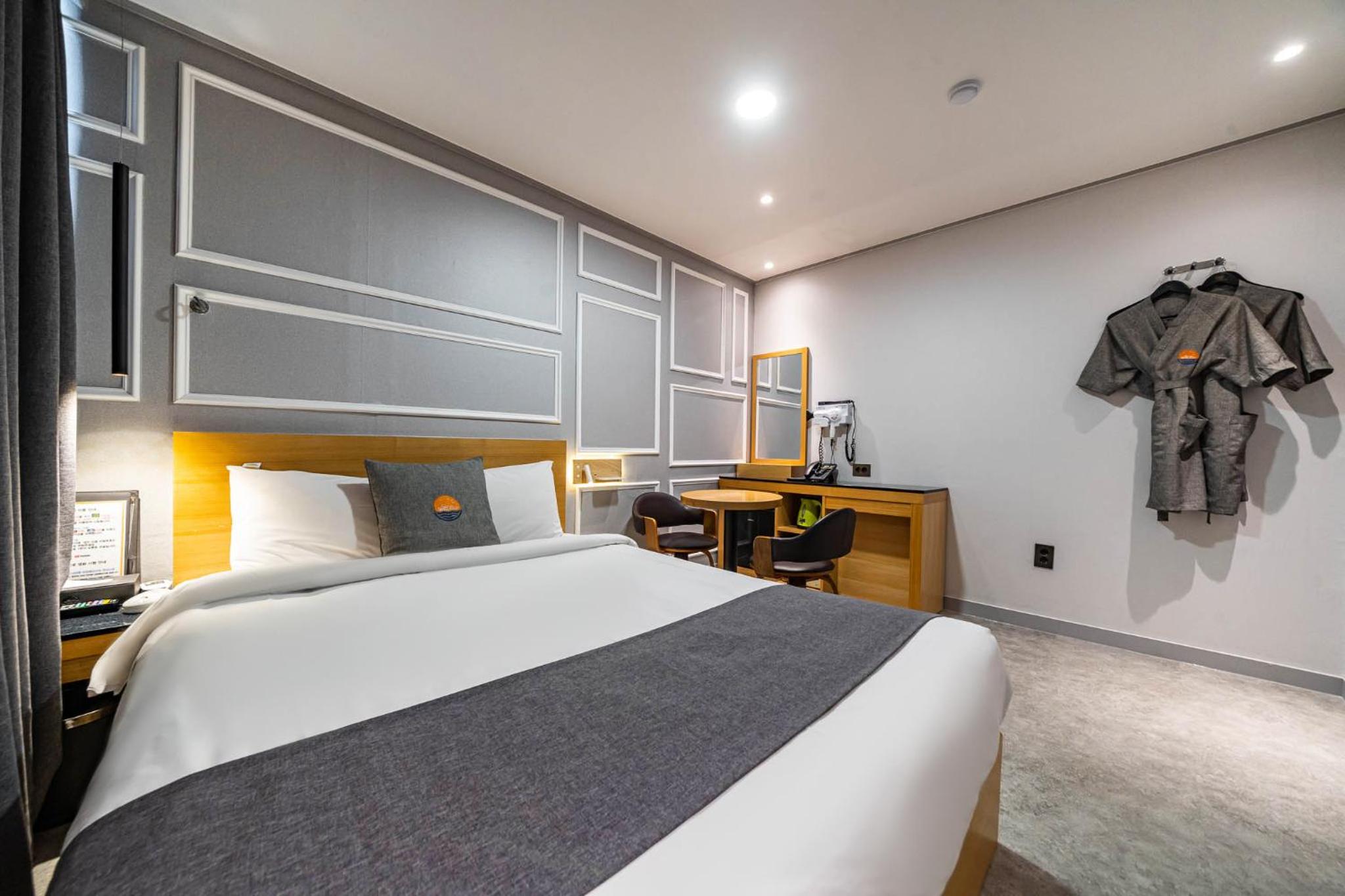 Standard Harbor Double Room