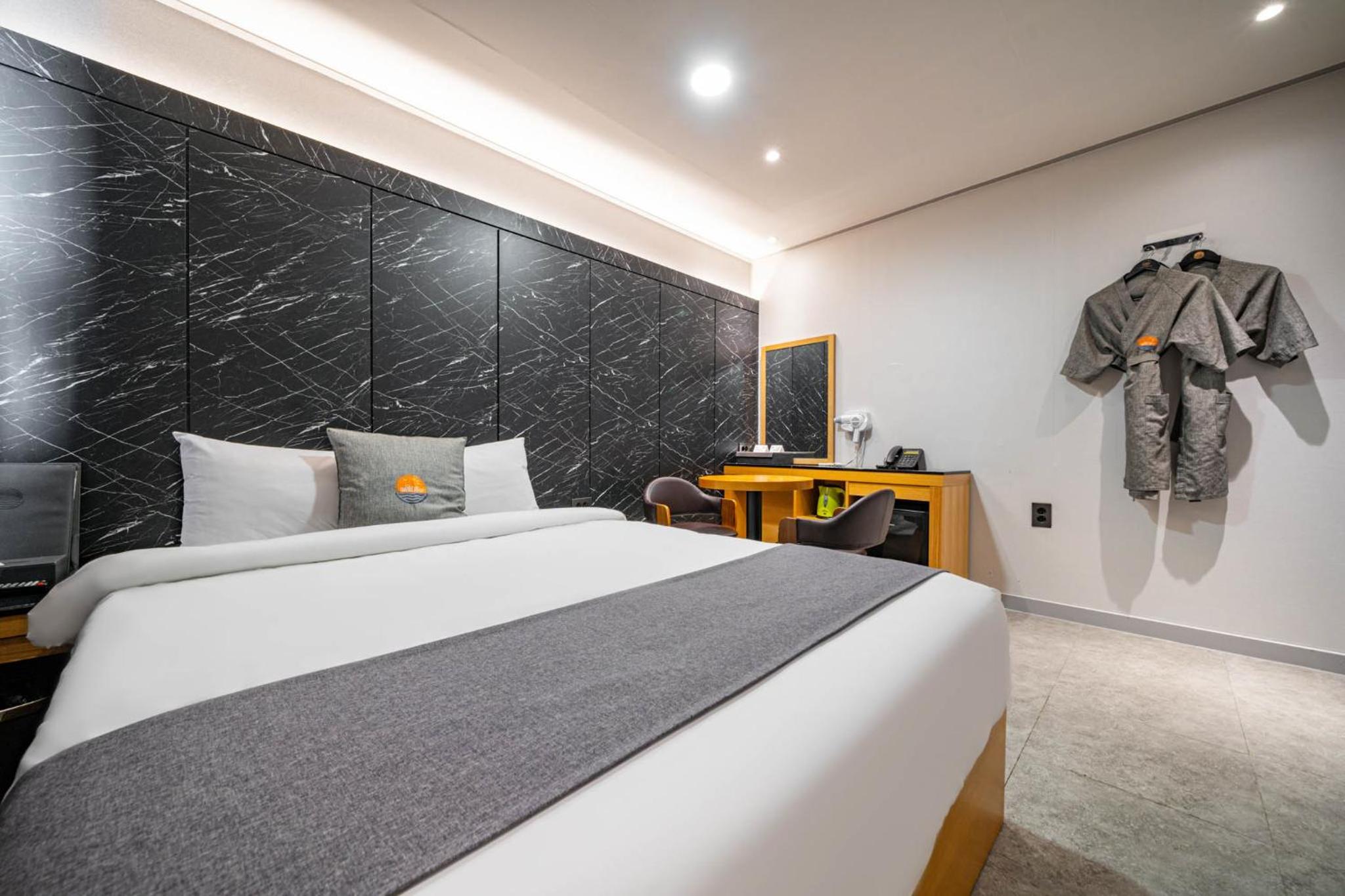 Standard Harbor Double Room